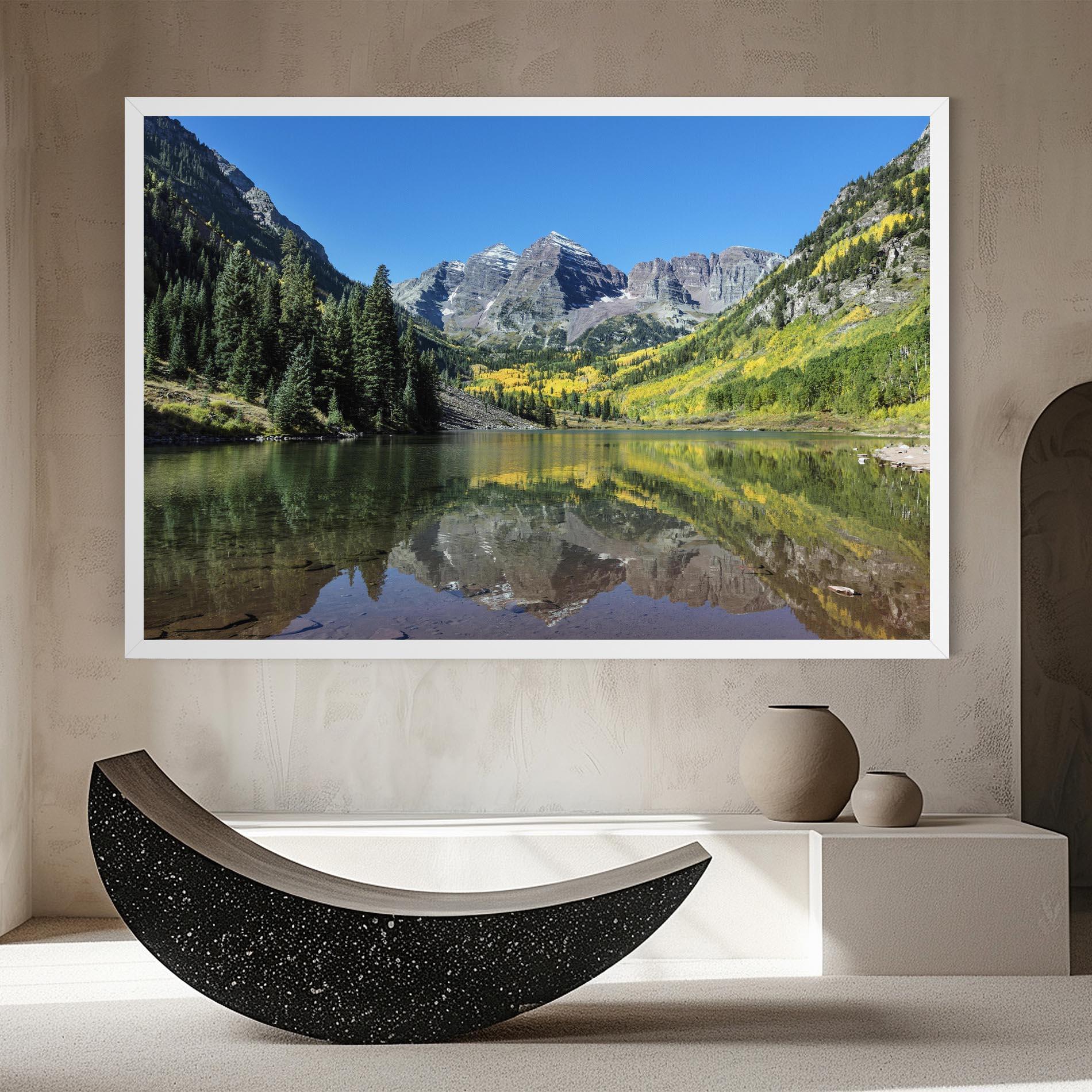 Leinwandbild Lake Green Mountain mockup 8