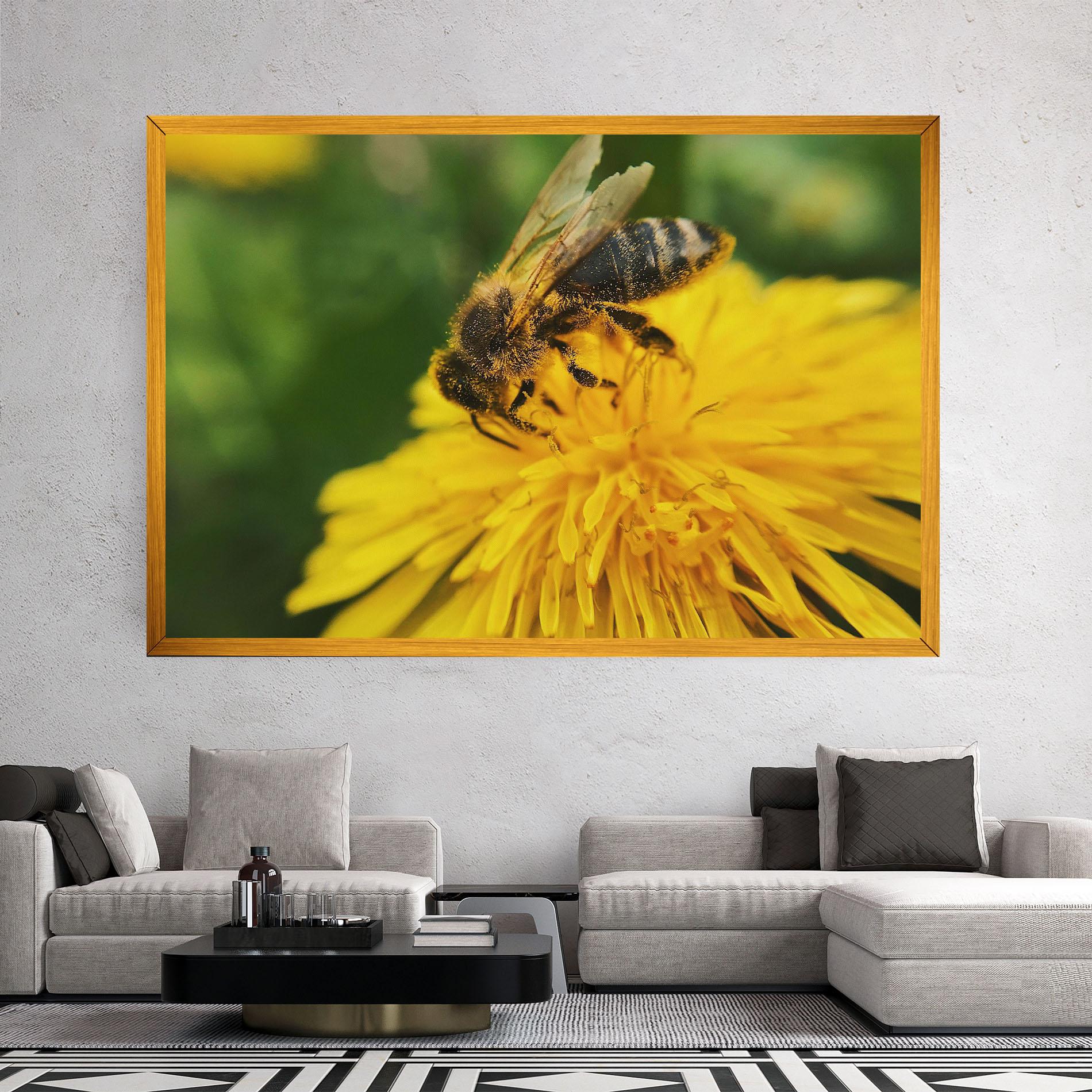 Leinwandbild Spring Bee mockup 2