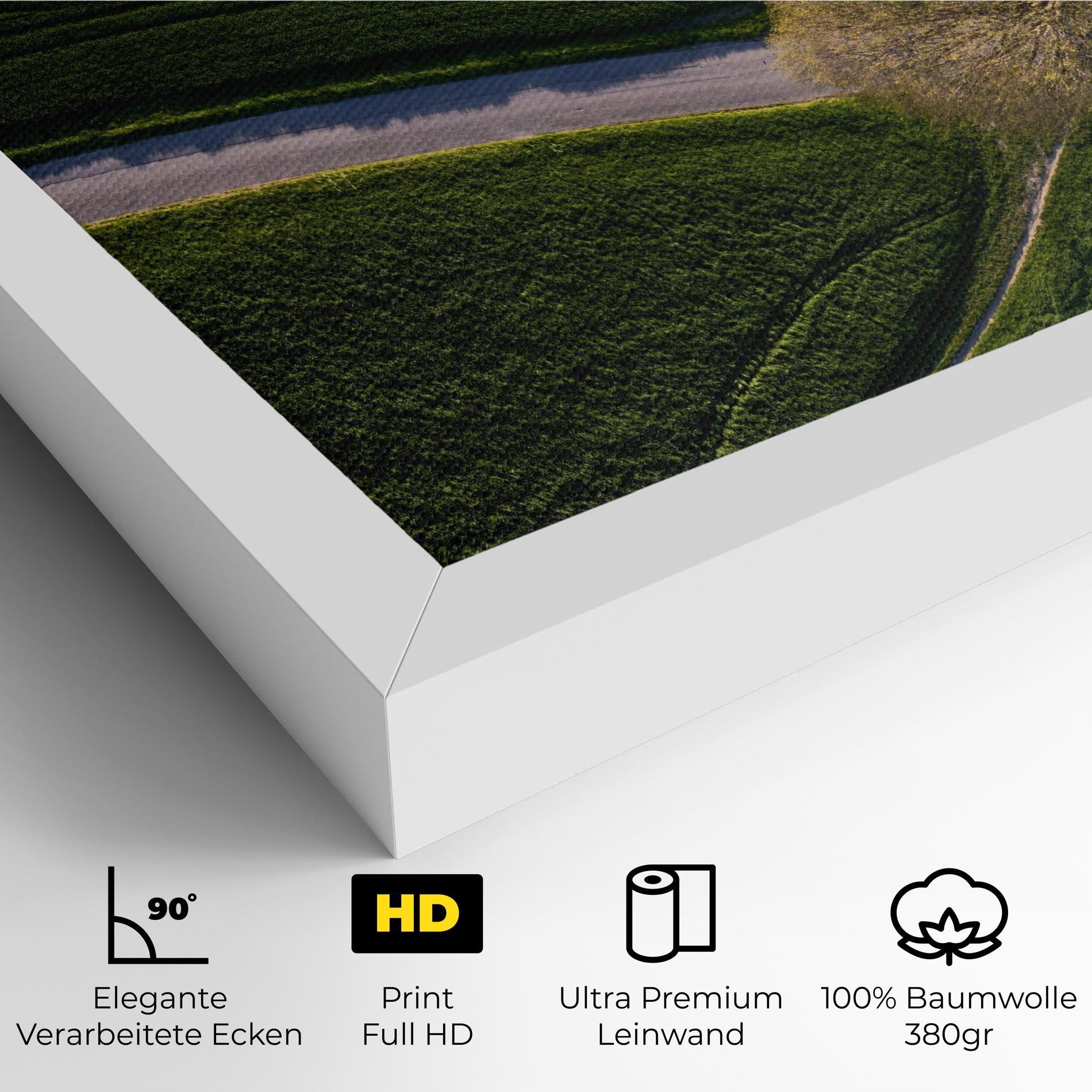 Leinwandbild Green Road mockup 4