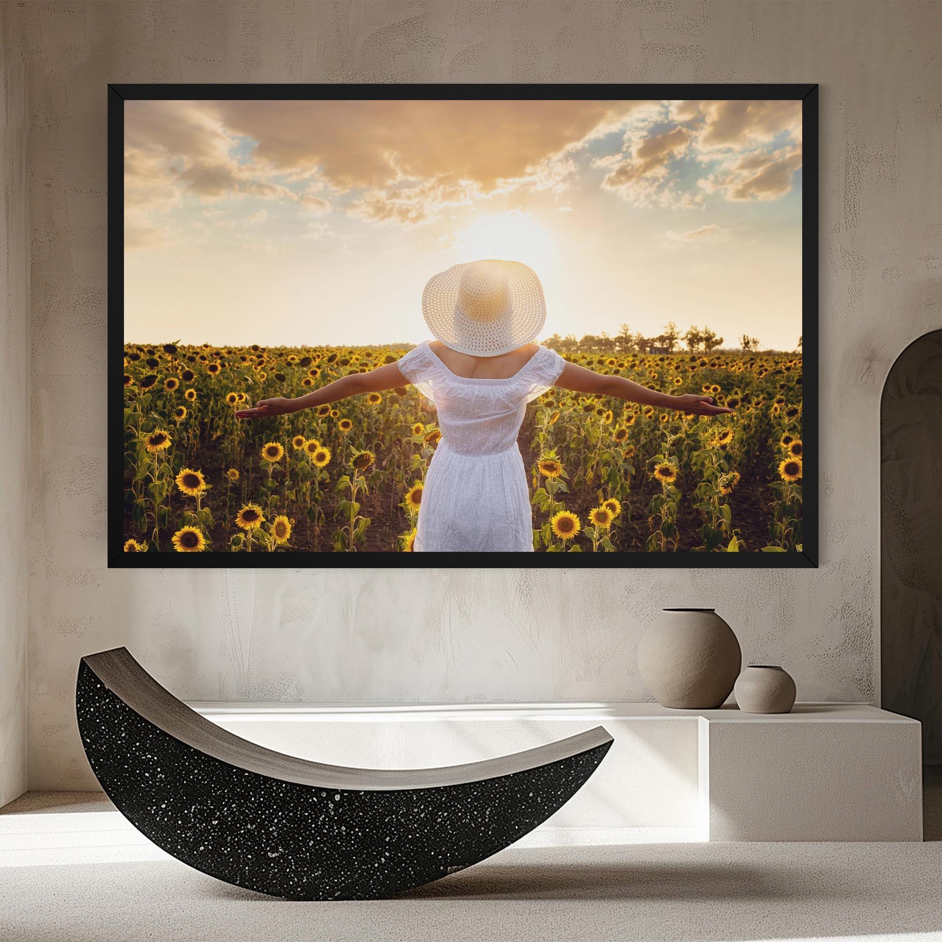 Leinwandbild Girl In Nature mockup 8