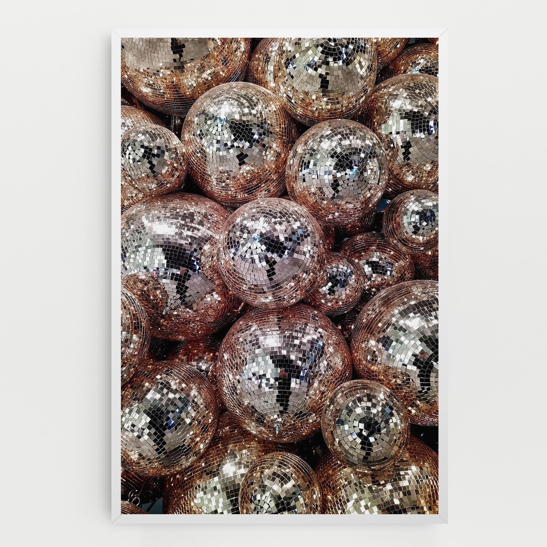 Leinwandbild Christmas Disko Balls mockup 0