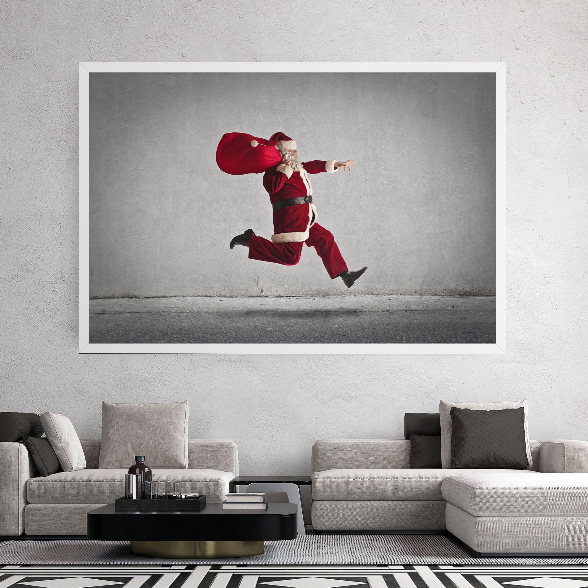 Leinwandbild Santa Claus Jumping mockup 2