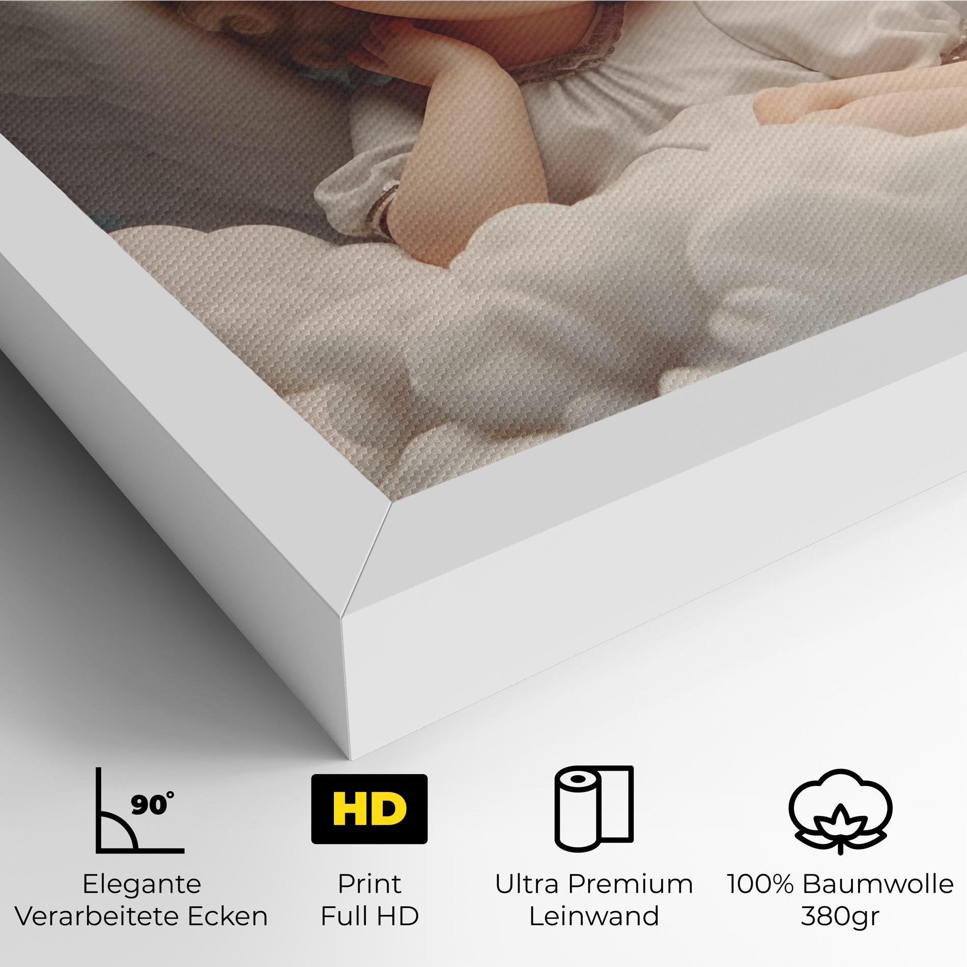 Leinwandbild Statue Baby Angel mockup 4