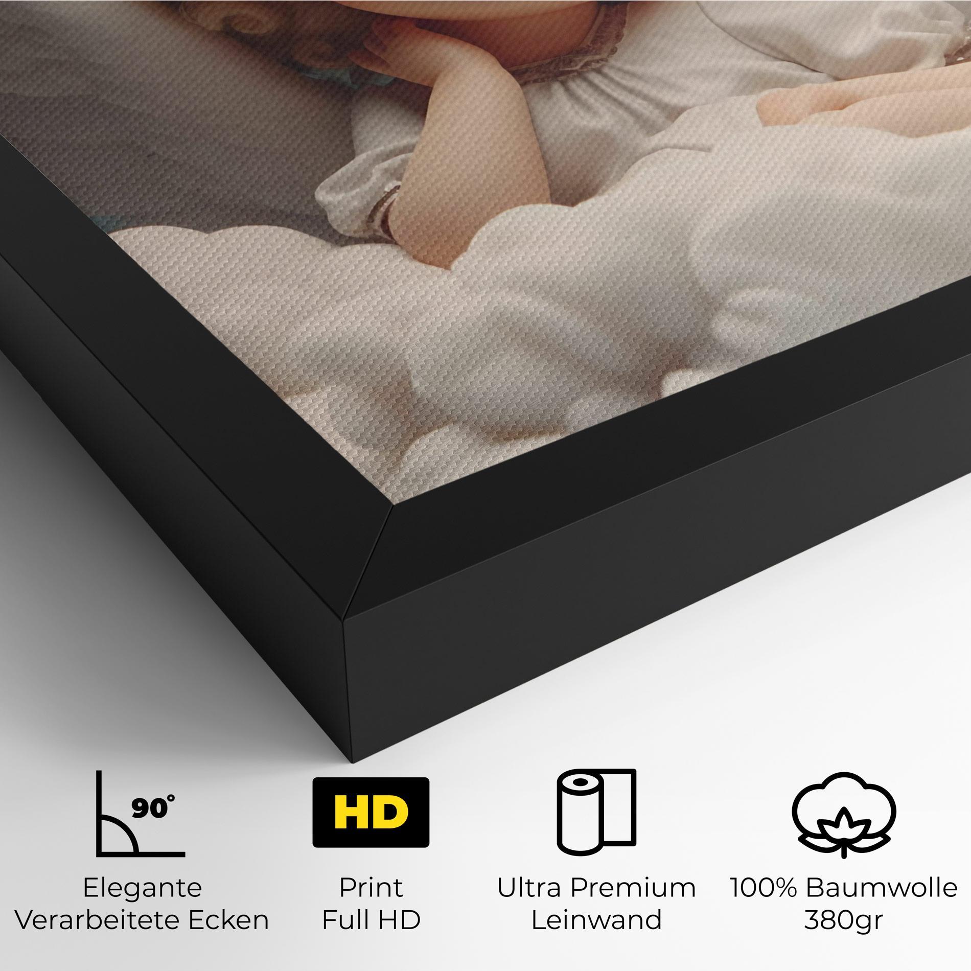 Leinwandbild Statue Baby Angel mockup 4