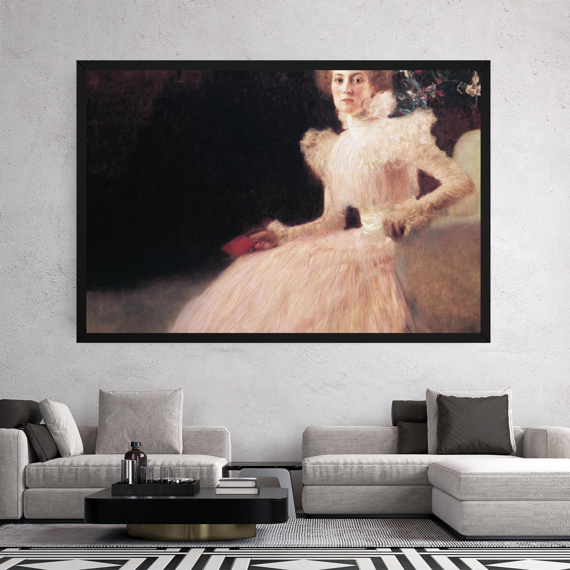 Leinwandbild Gustav Klimt Pink Dress mockup 2