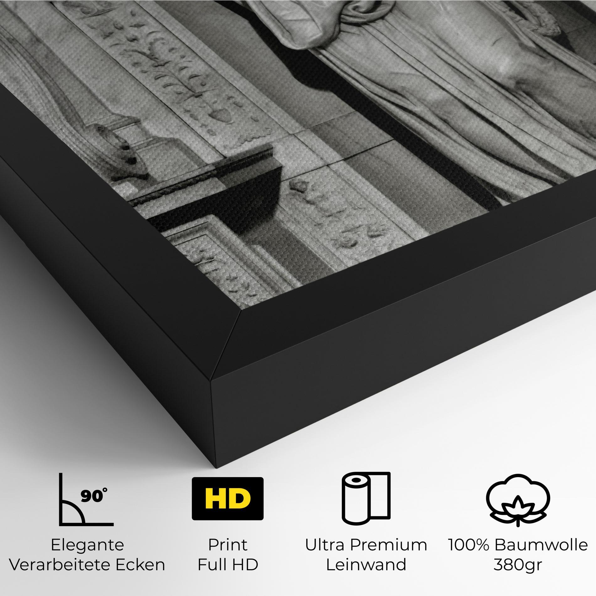 Leinwandbild Leah mockup 4