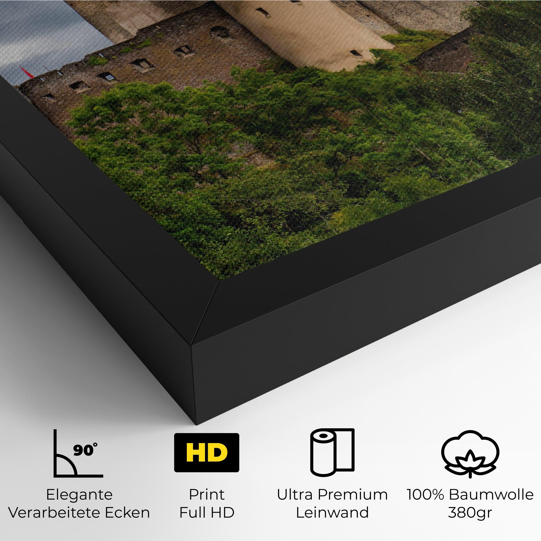 Leinwandbild Castle Vianden mockup 4