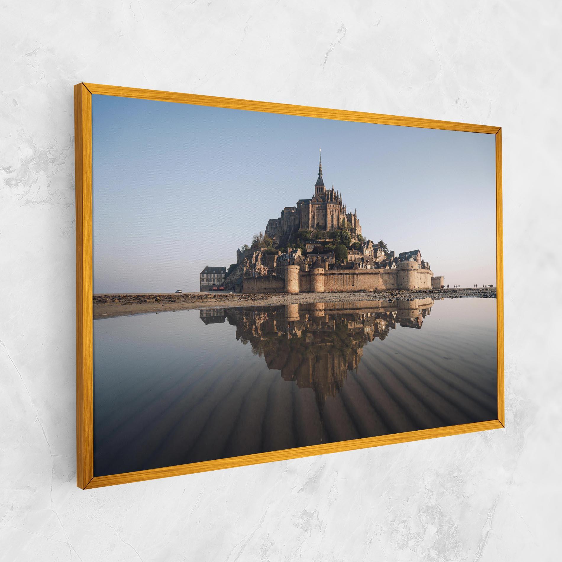 Leinwandbild Castle Reflection mockup 1