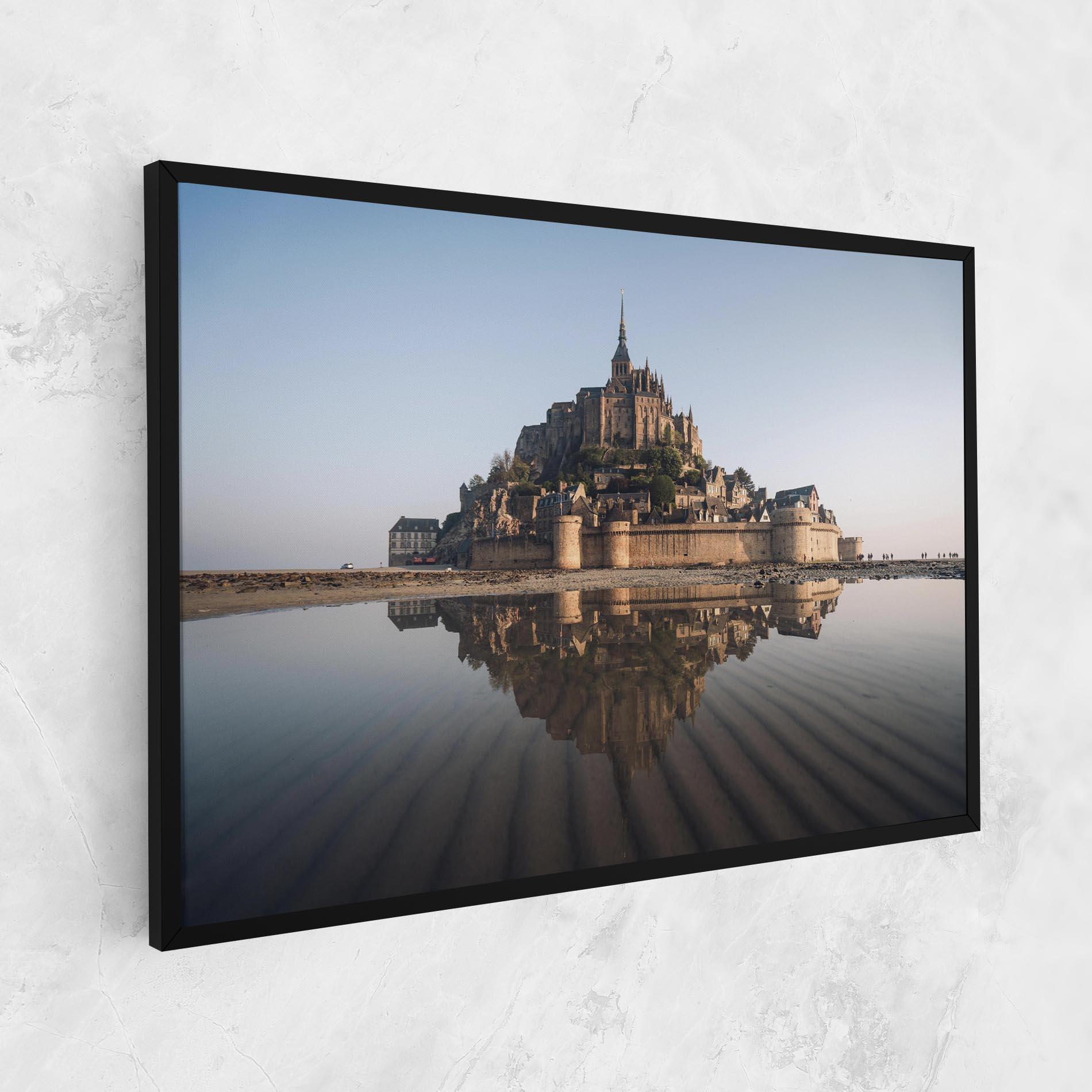 Leinwandbild Castle Reflection mockup 1