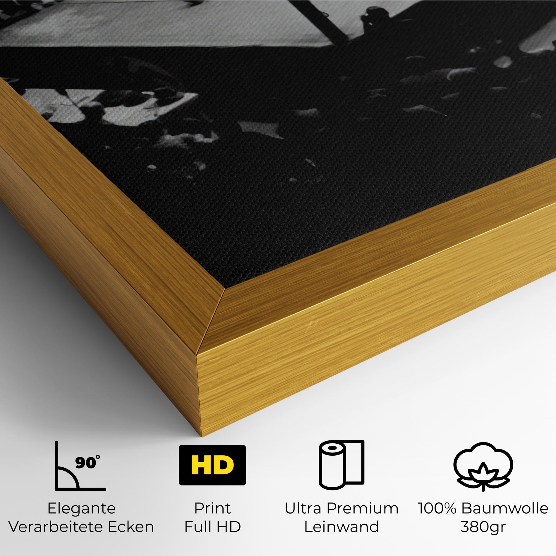 Leinwandbild Grey Ring mockup 4