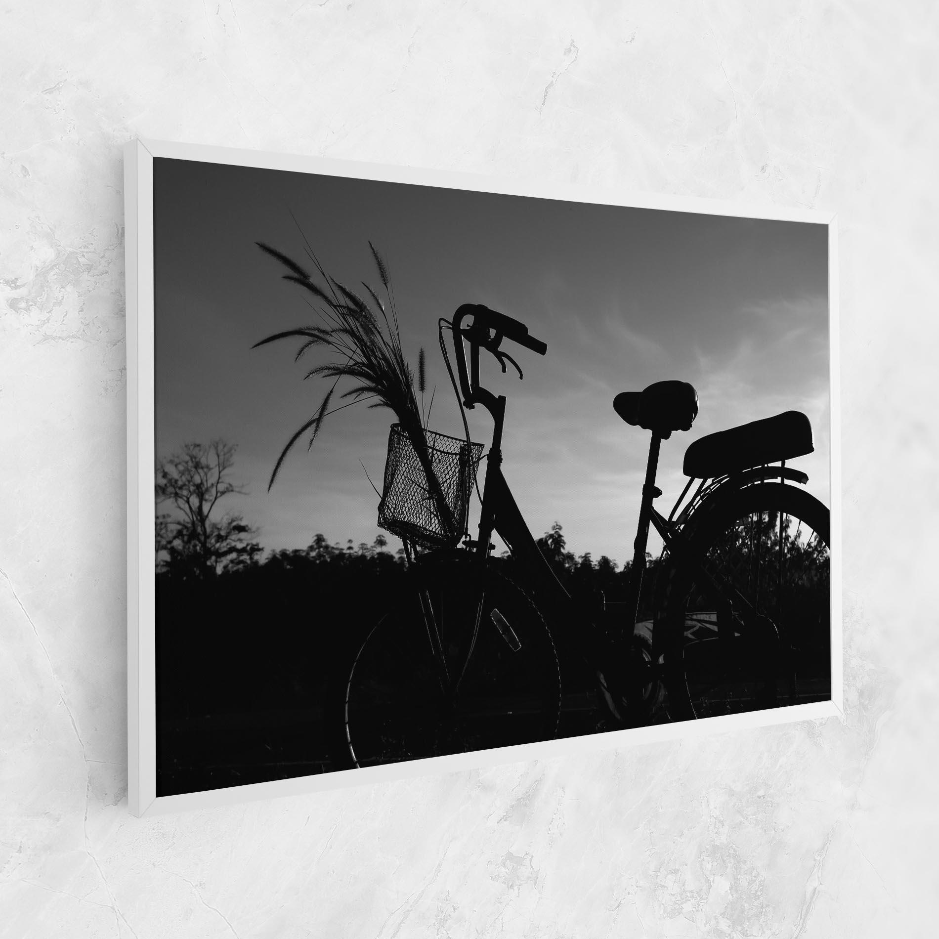 Leinwandbild Black Bike Shilouette mockup 1