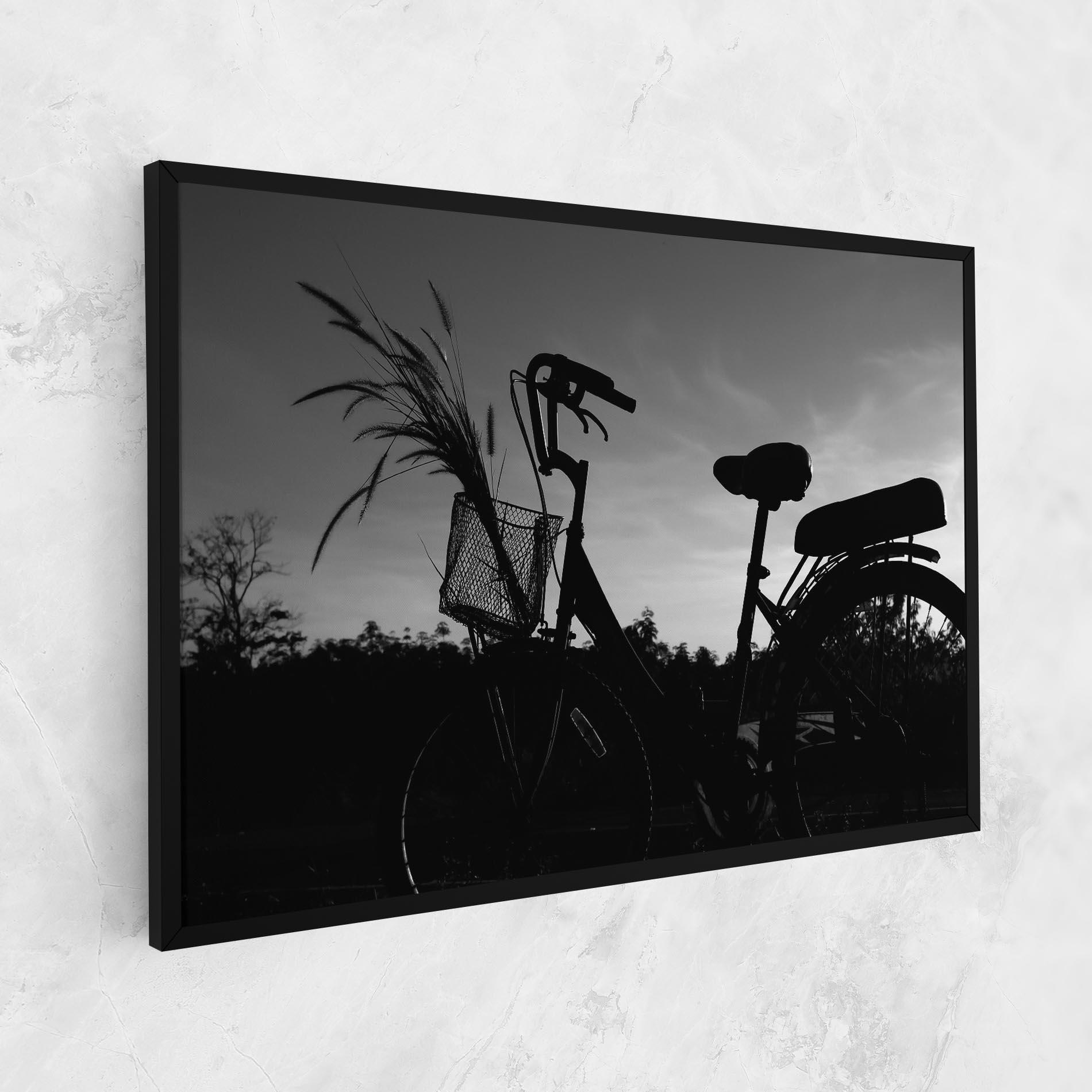 Leinwandbild Black Bike Shilouette mockup 1