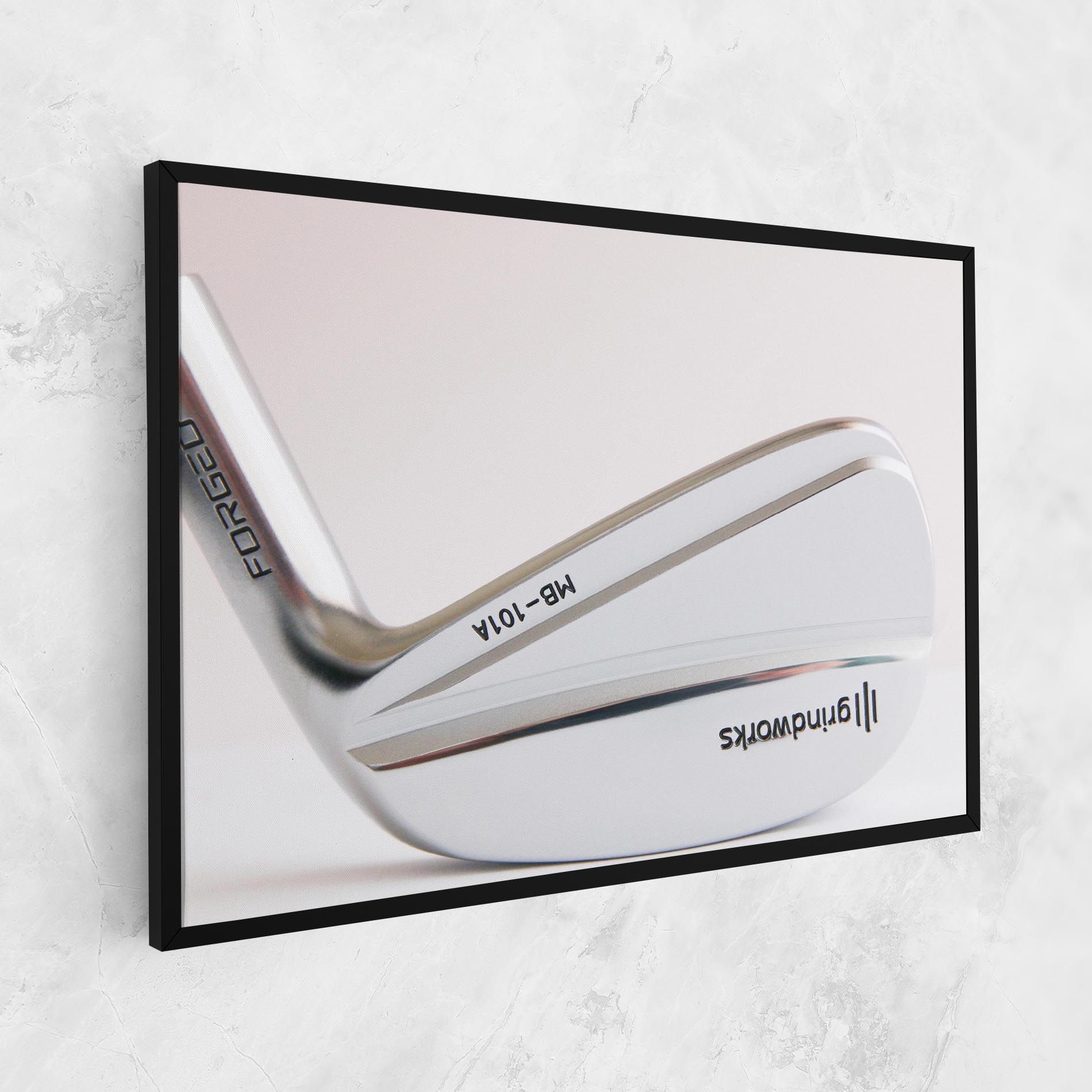 Shiny Golf Club mockup 1
