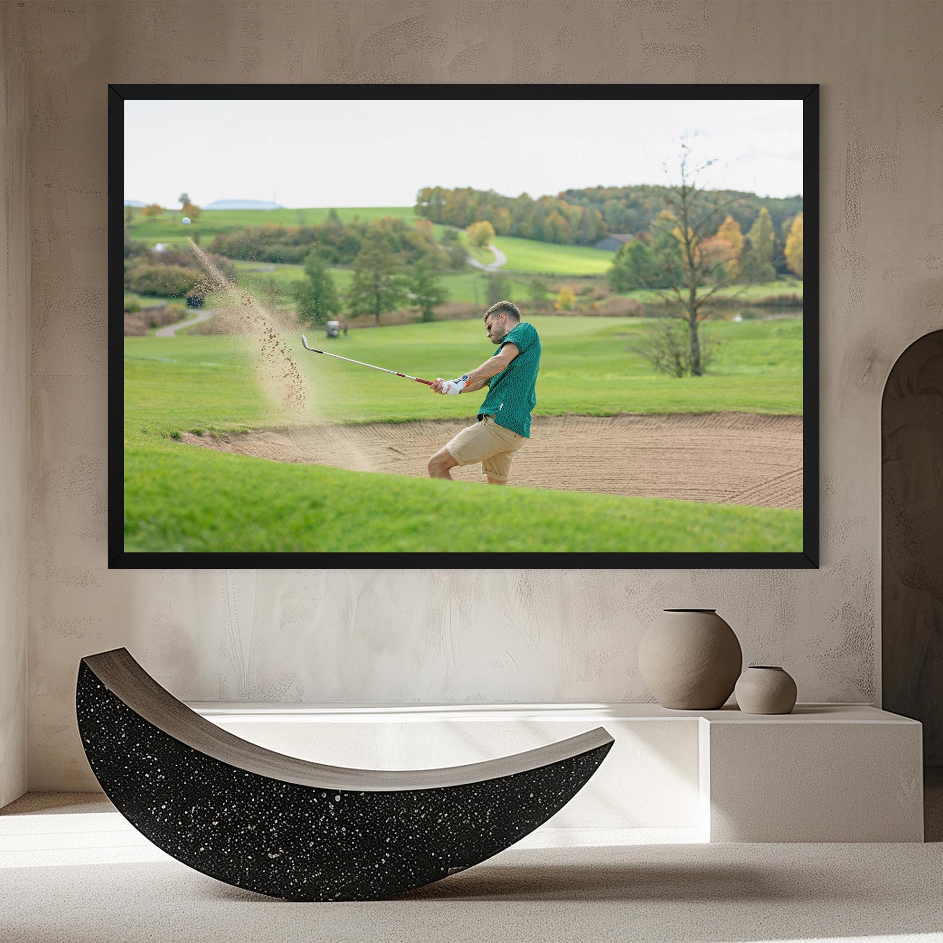 Leinwandbild Green Tshirt Golf Player mockup 8