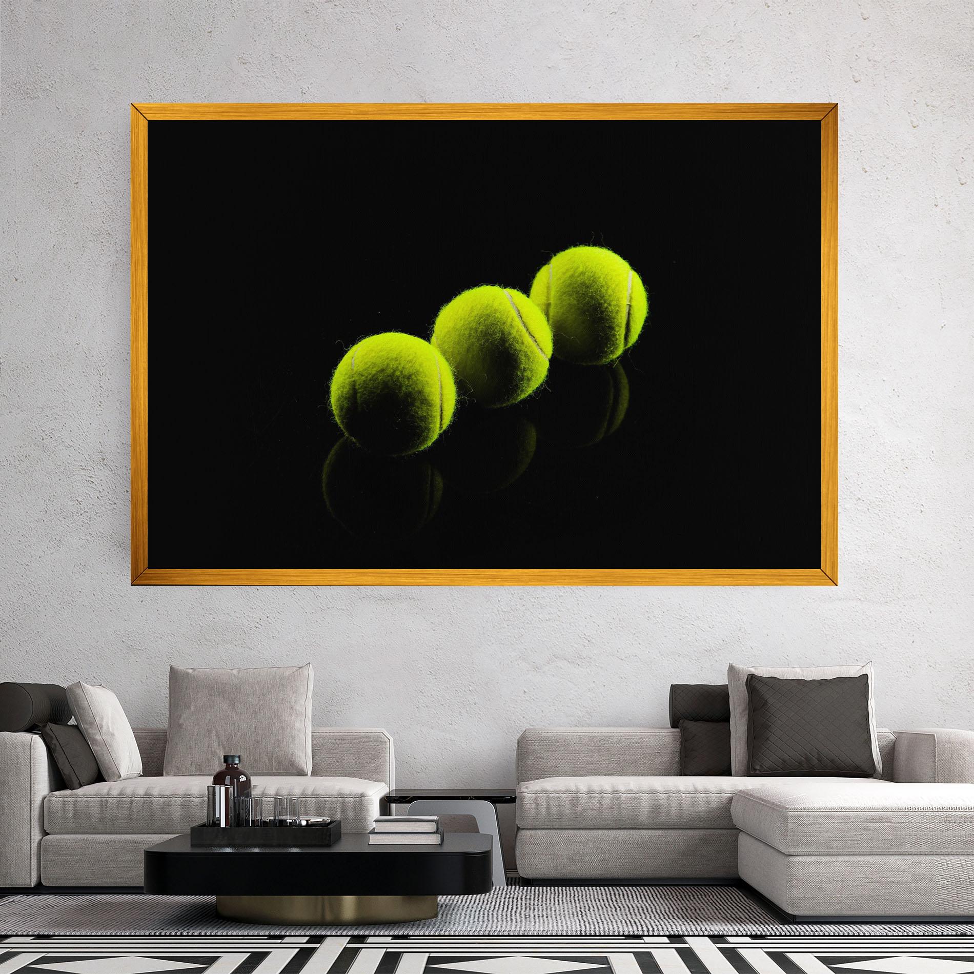 Leinwandbild 3 Tennis Balls mockup 2