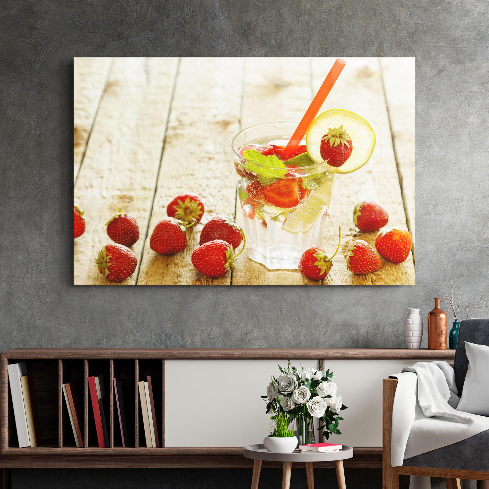 Glasbild Strawberry Lime Drink mockup 2