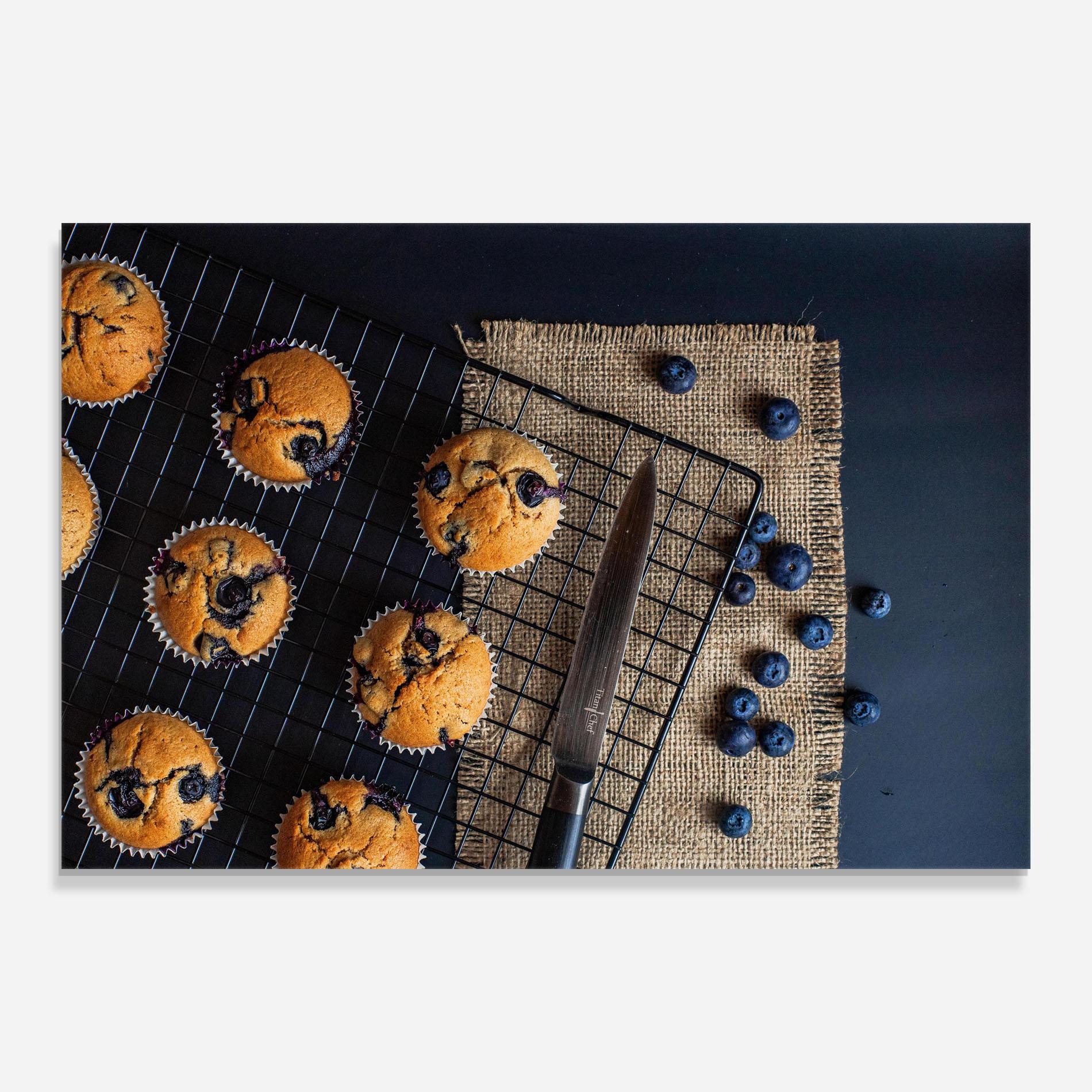 Glasbild Blueberry Muffins Dessert mockup 0