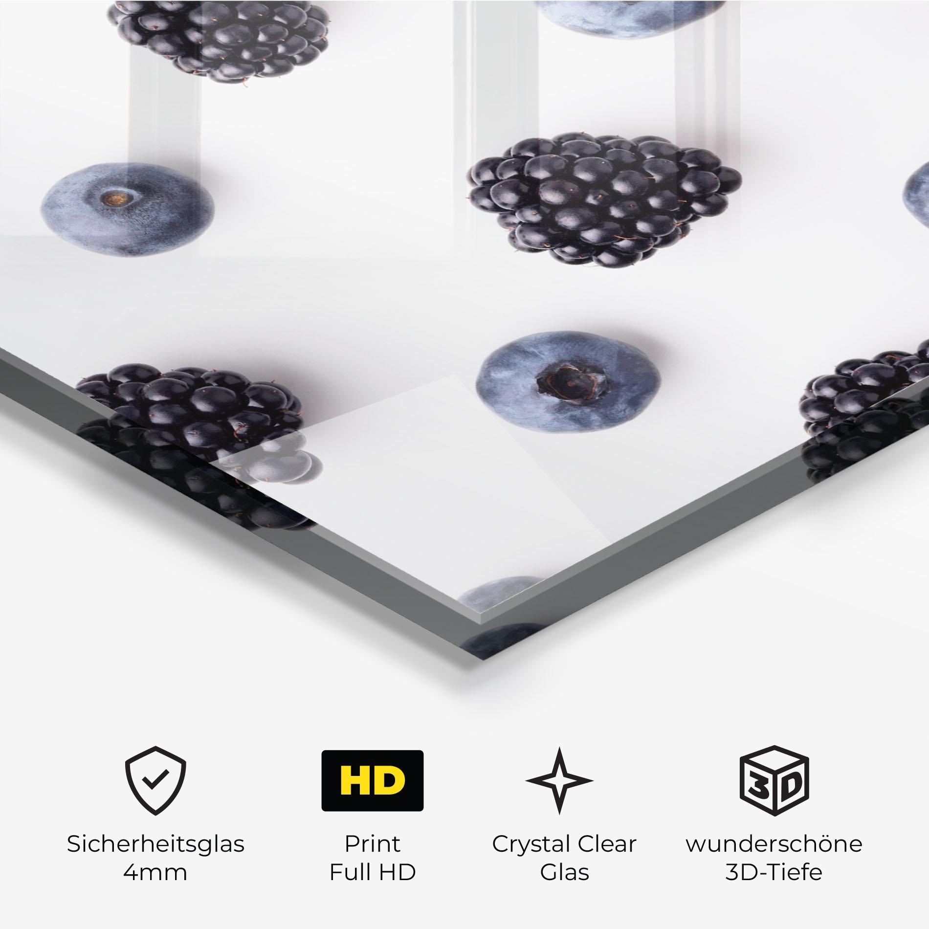 Glasbild Blackberries And Blueberries mockup 3