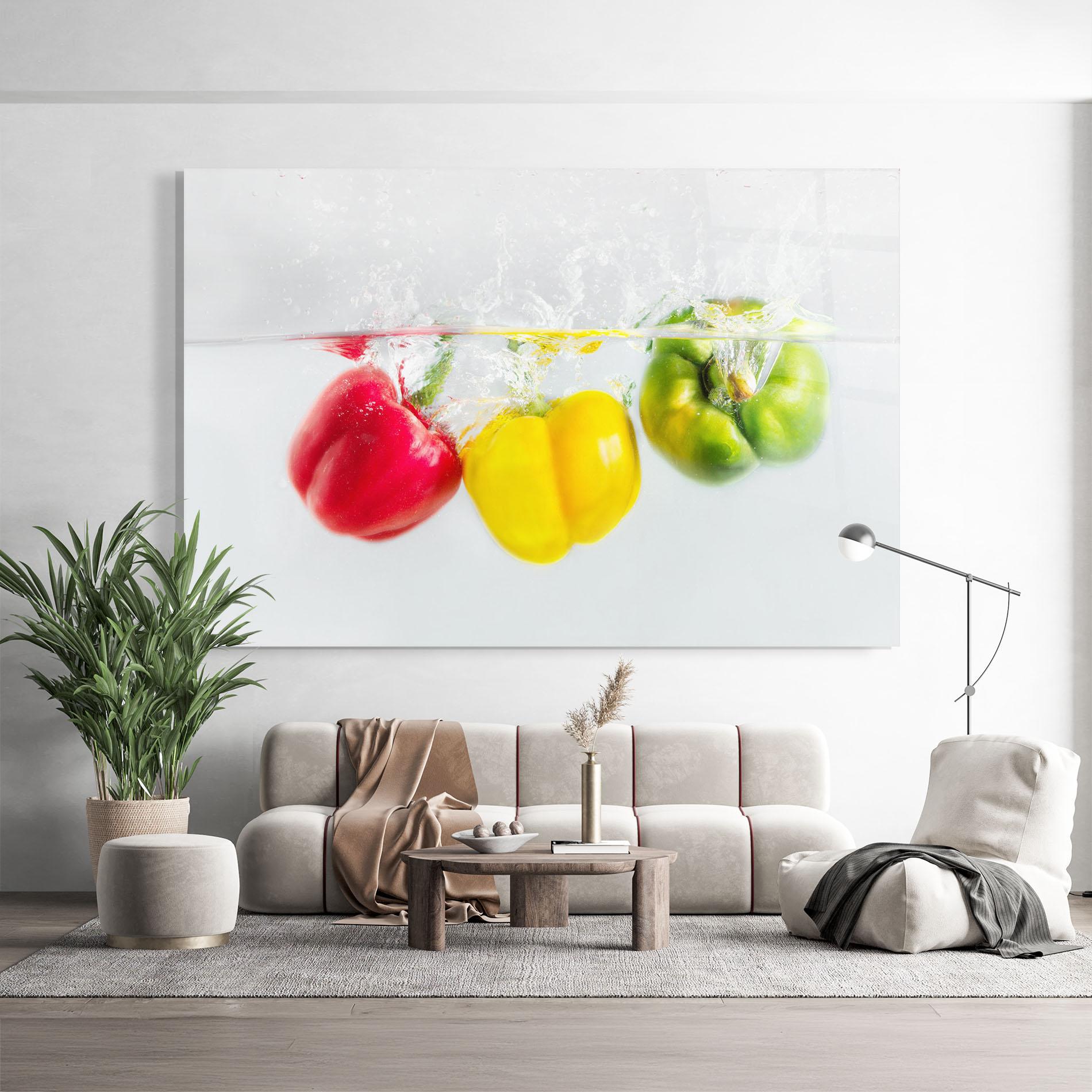 Glasbild Bellpepper In Water mockup 9