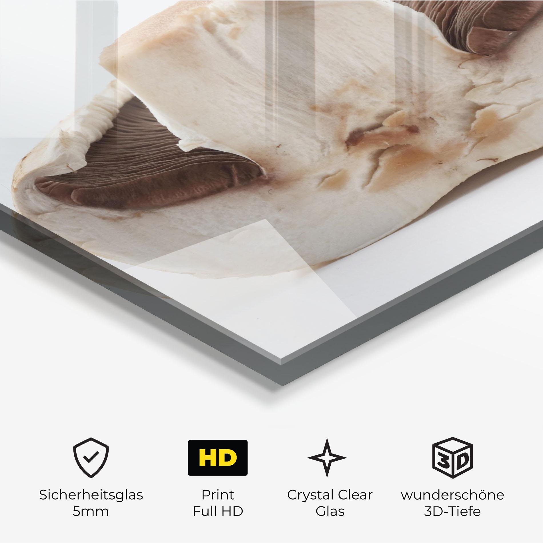 Glasbild Cut Mushroom mockup 3