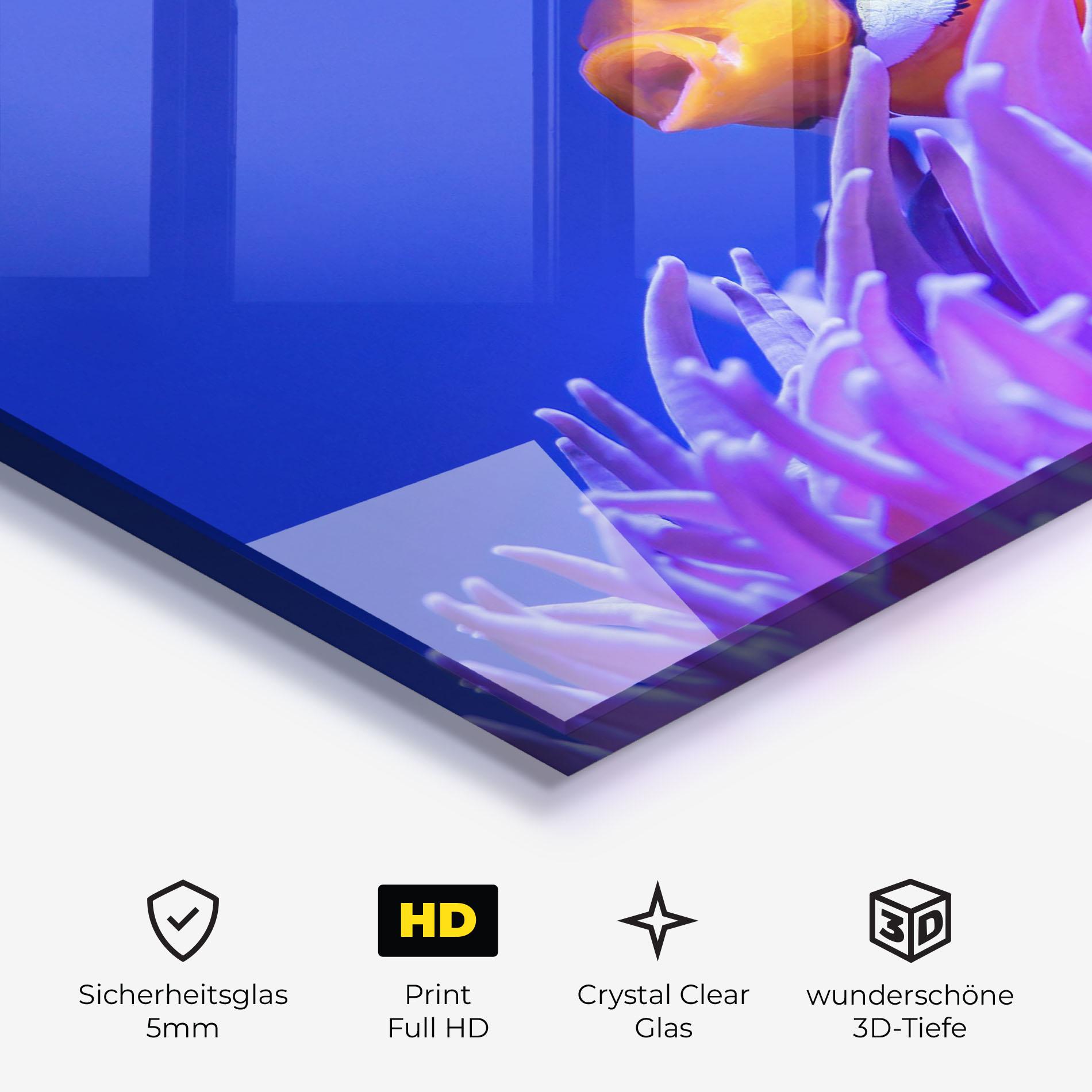 Glasbild Hungry Nemo mockup 3