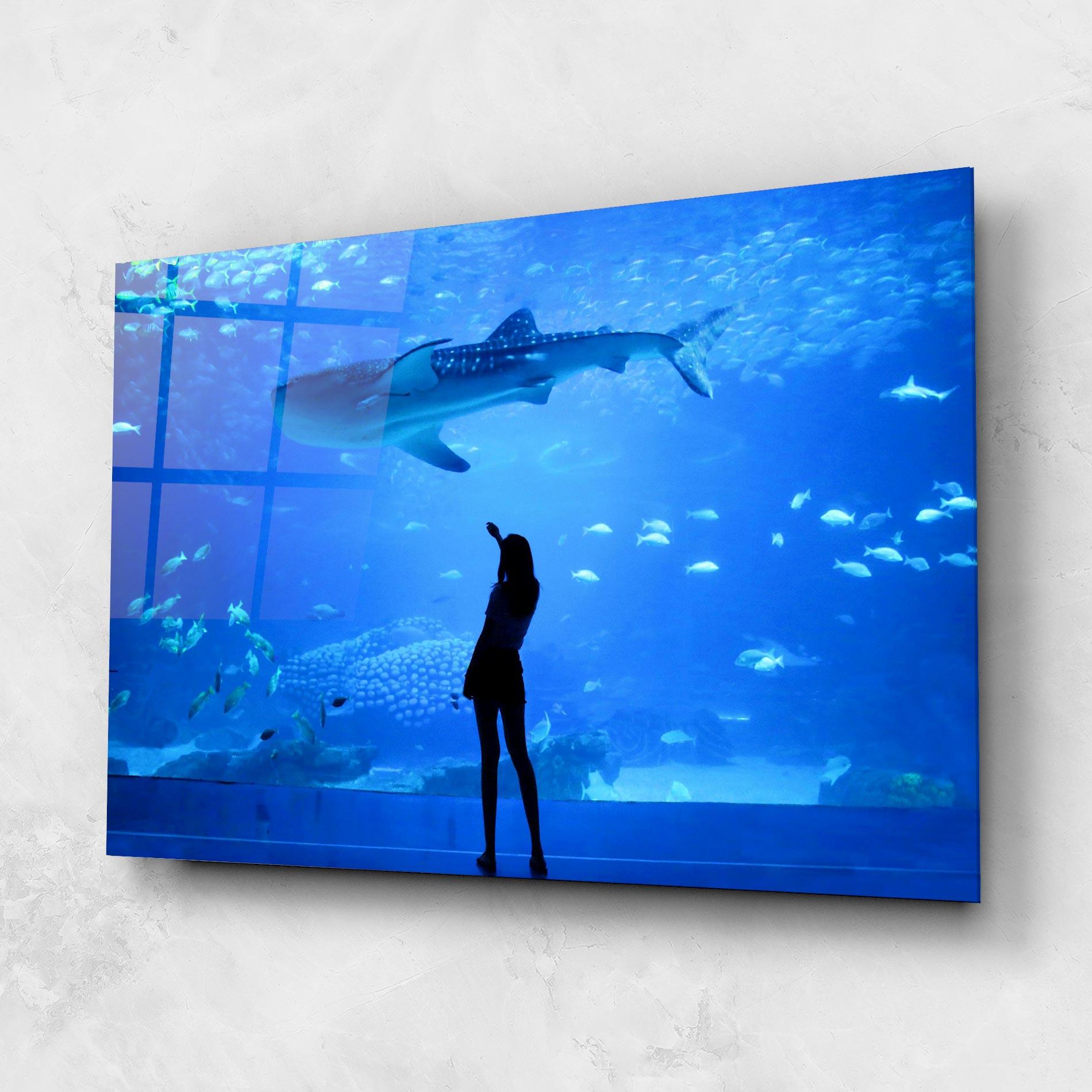 Glasbild Aquarium Girl mockup 1