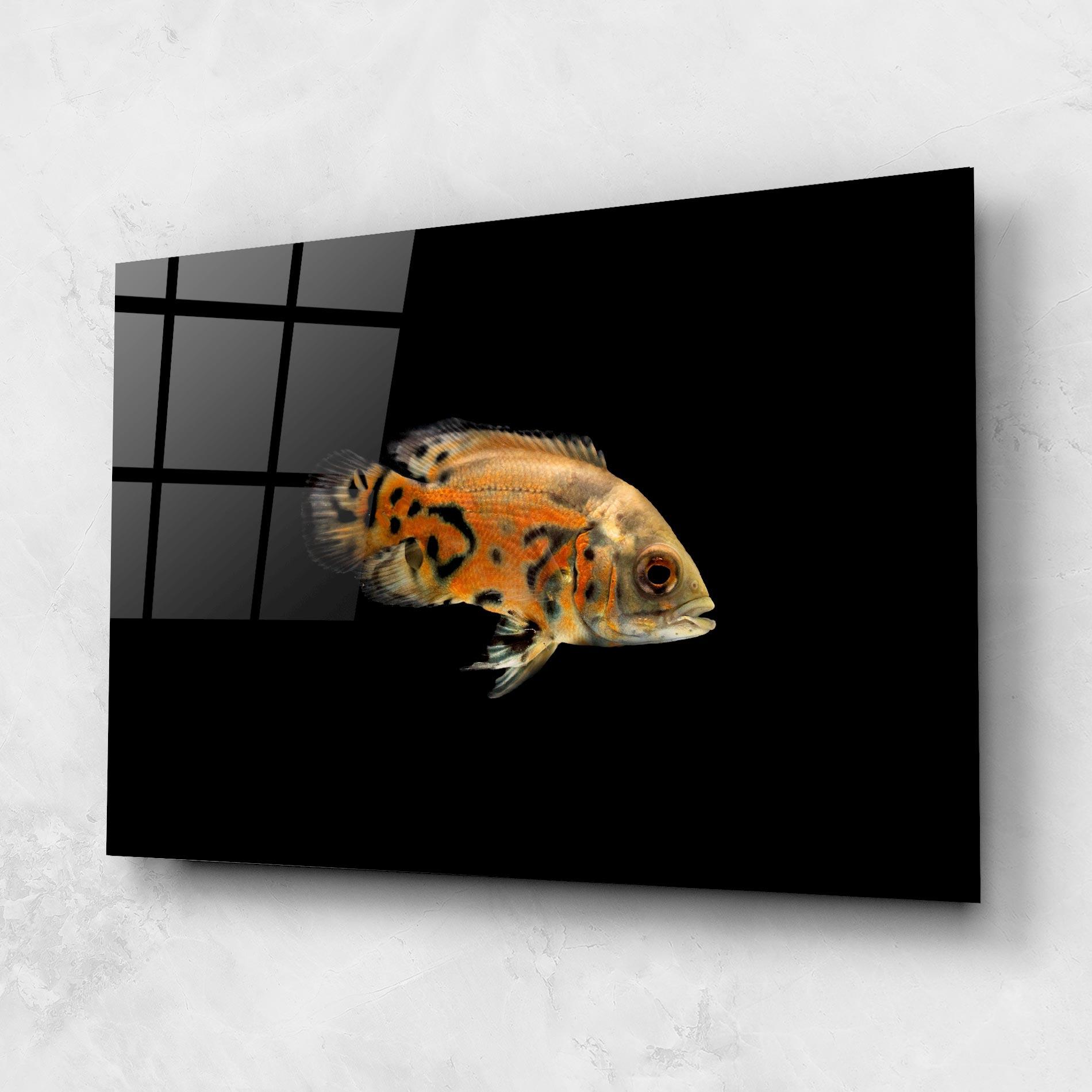 Glasbild Cute Brown Fish mockup 1