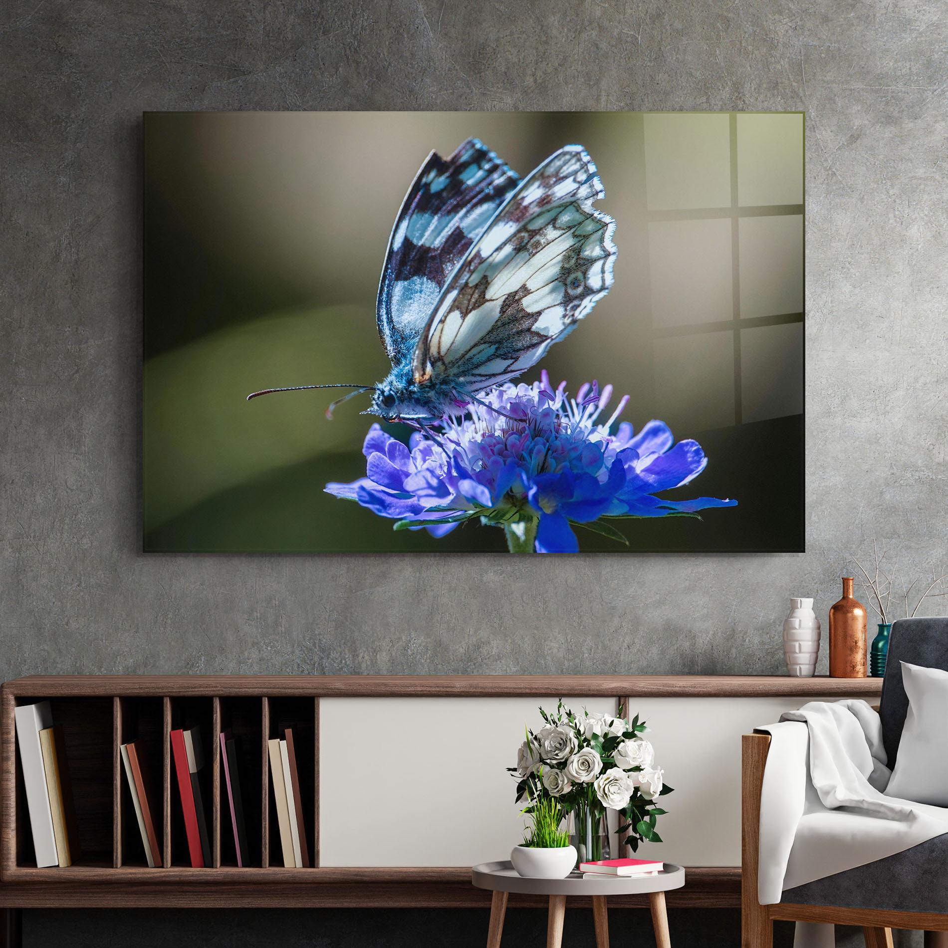Glasbild Blue Butterfly In Nature mockup 2