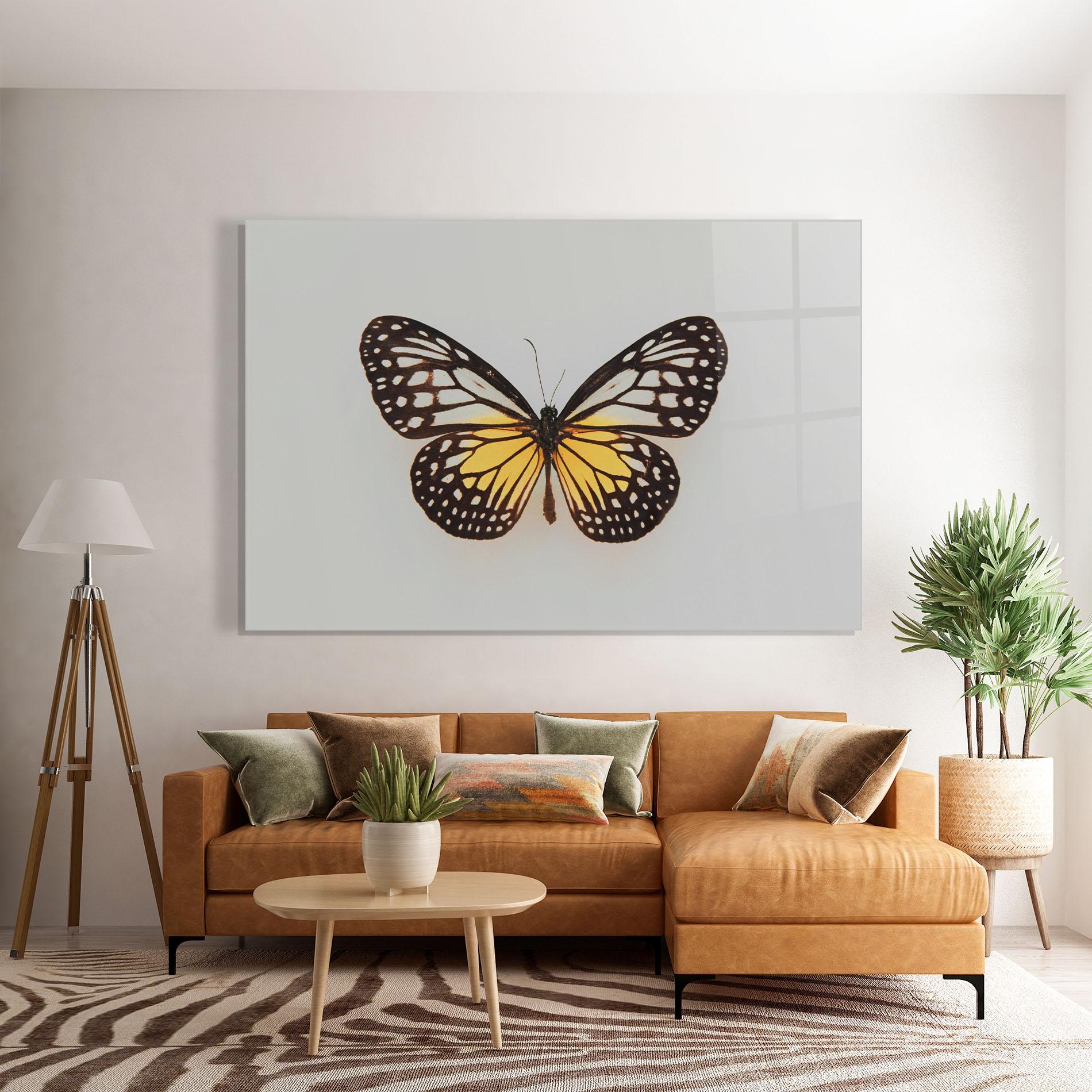 Glasbild Butterfly On Grey mockup 7