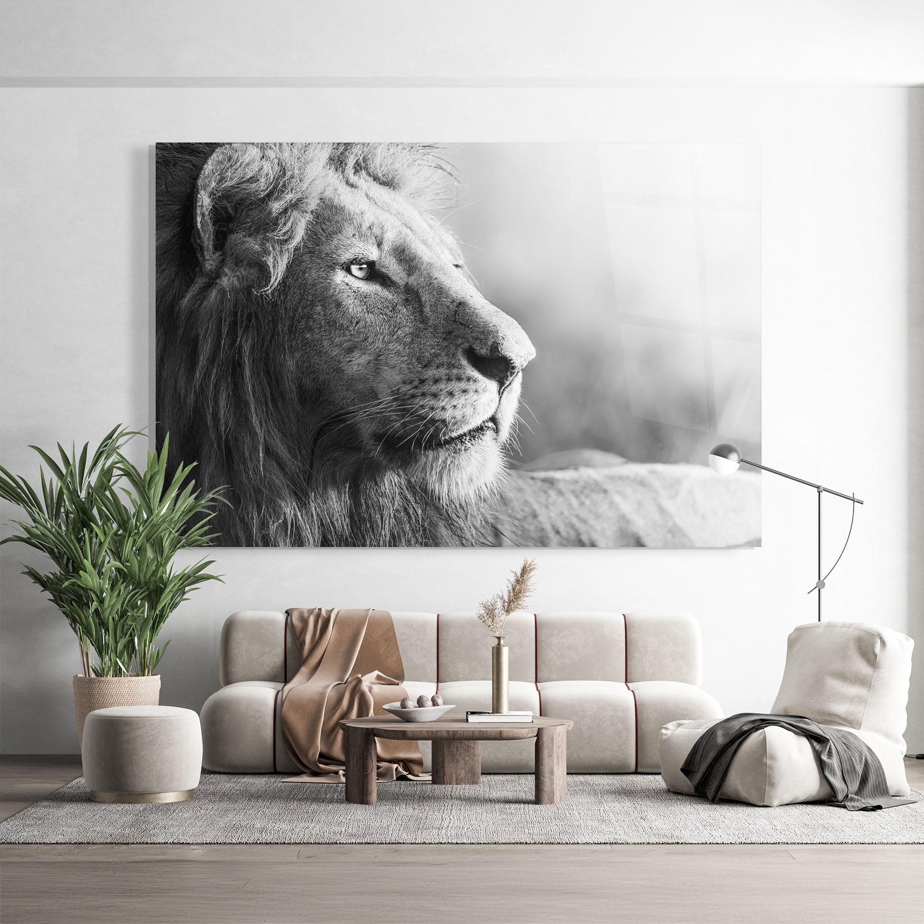 Glasbild Grey Lion Head mockup 9
