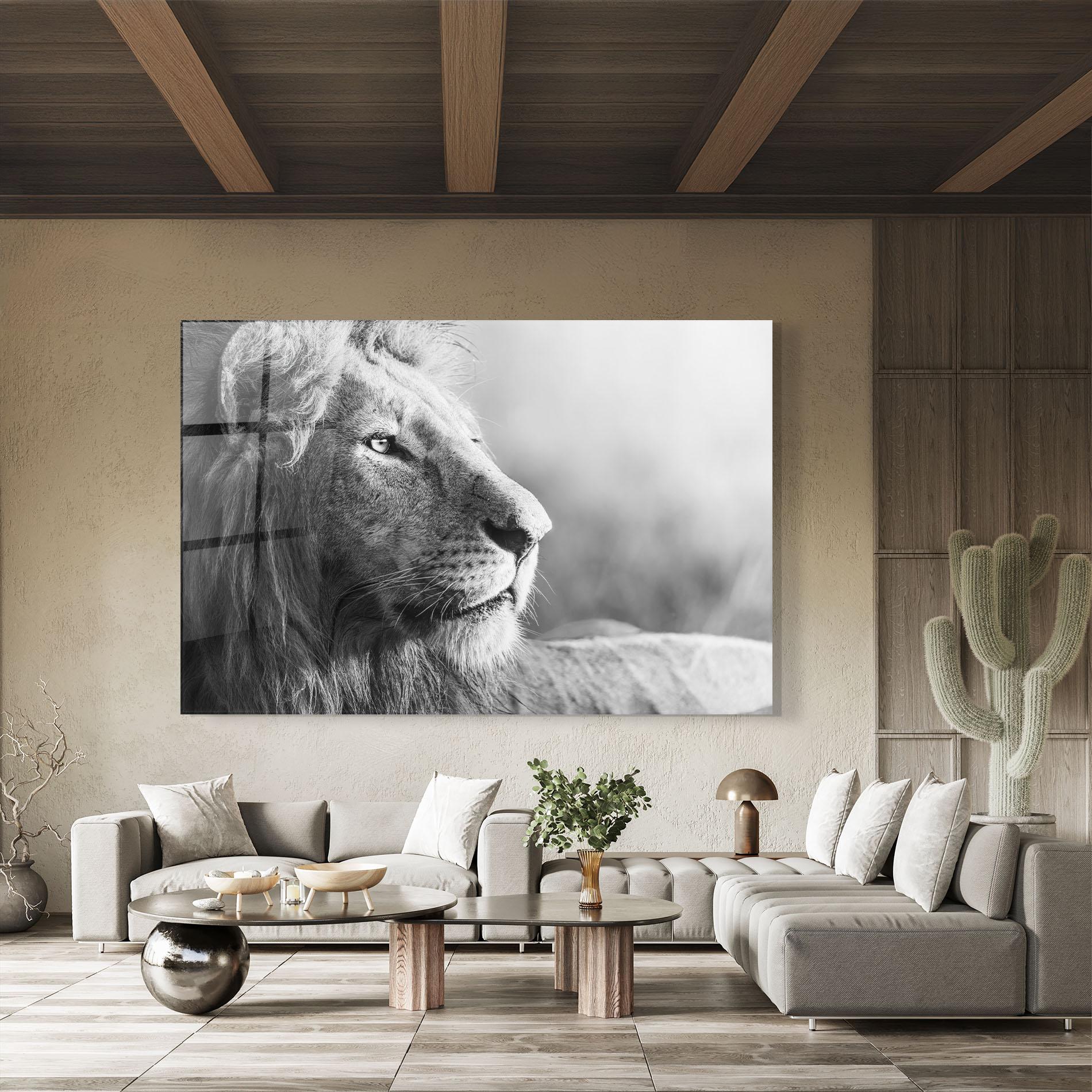 Glasbild Grey Lion Head mockup 8