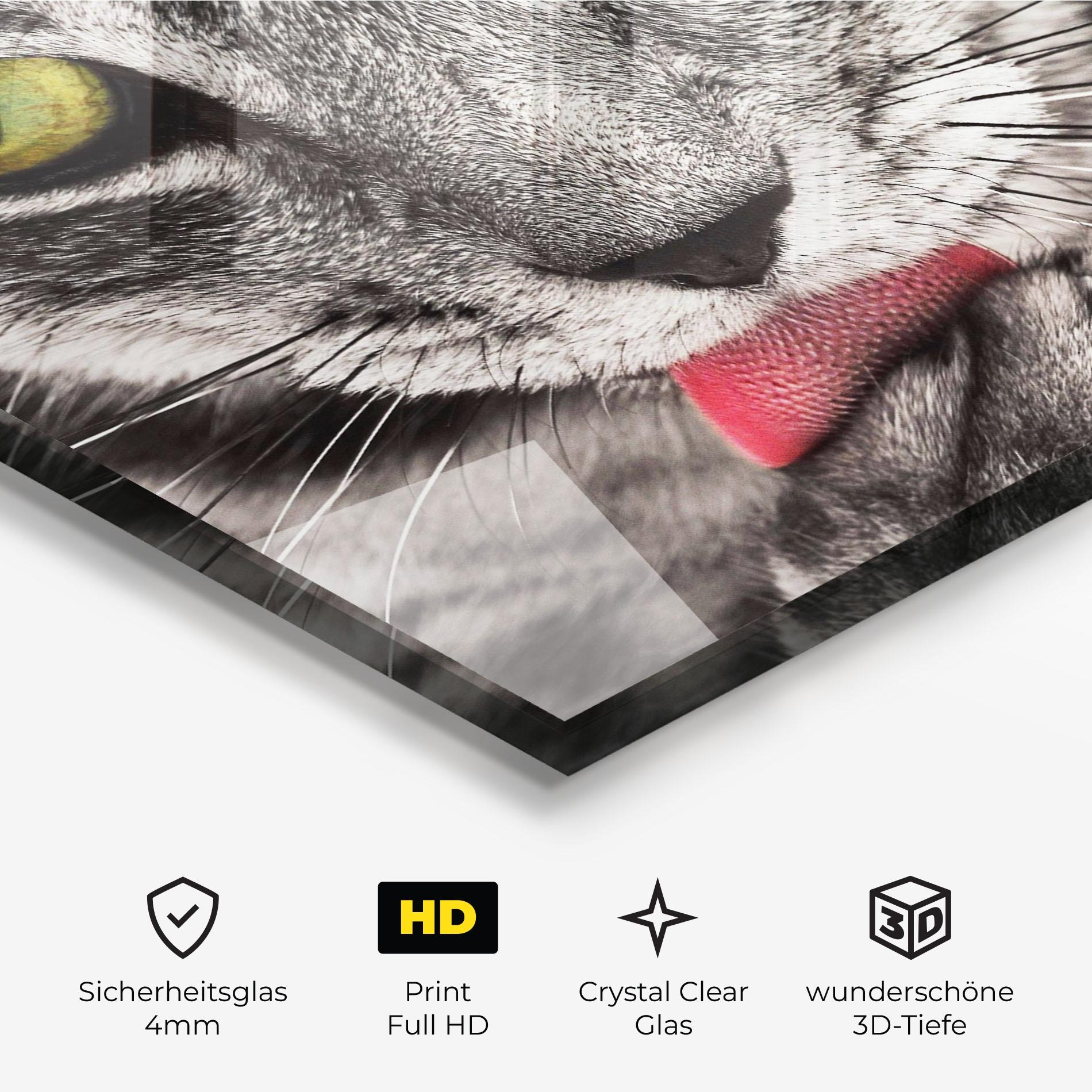 Glasbild Green Eyes Close Up Cat mockup 3