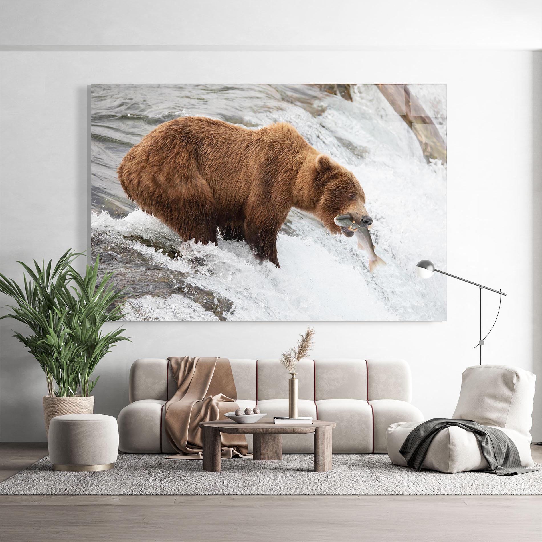 Glasbild Bear Hunting mockup 9