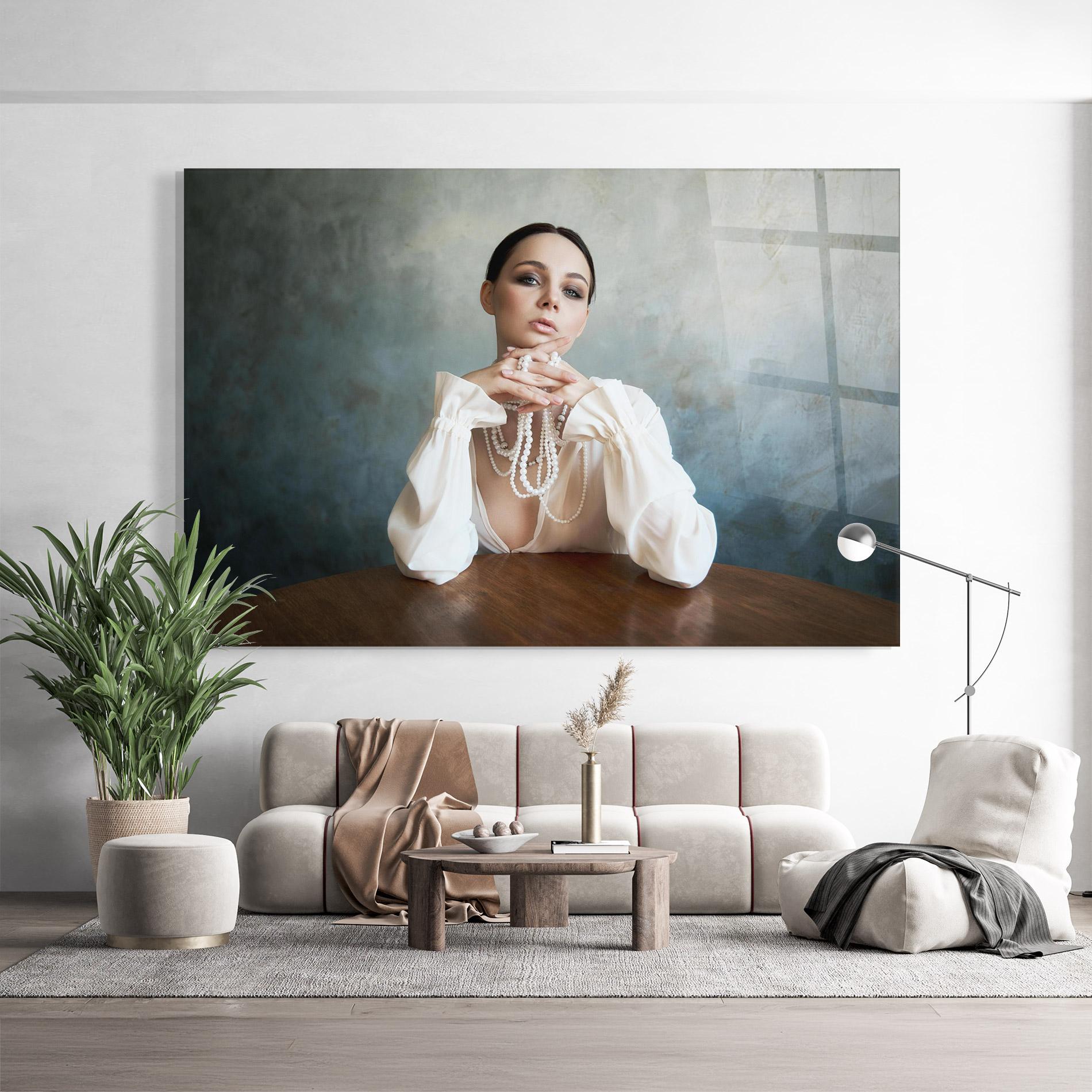 Glasbild Girl White Pearls mockup 9