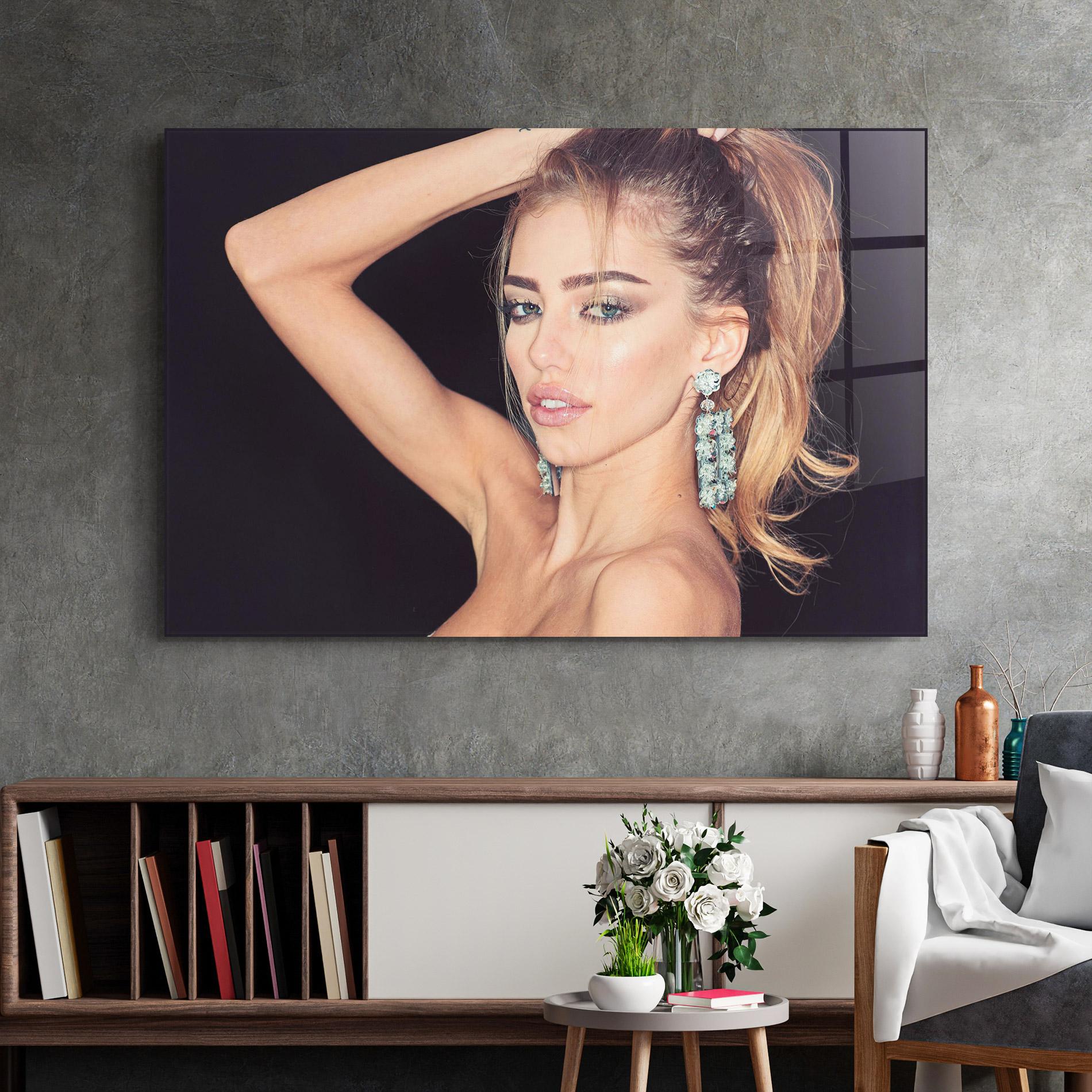 Glasbild Flower Earrings mockup 2