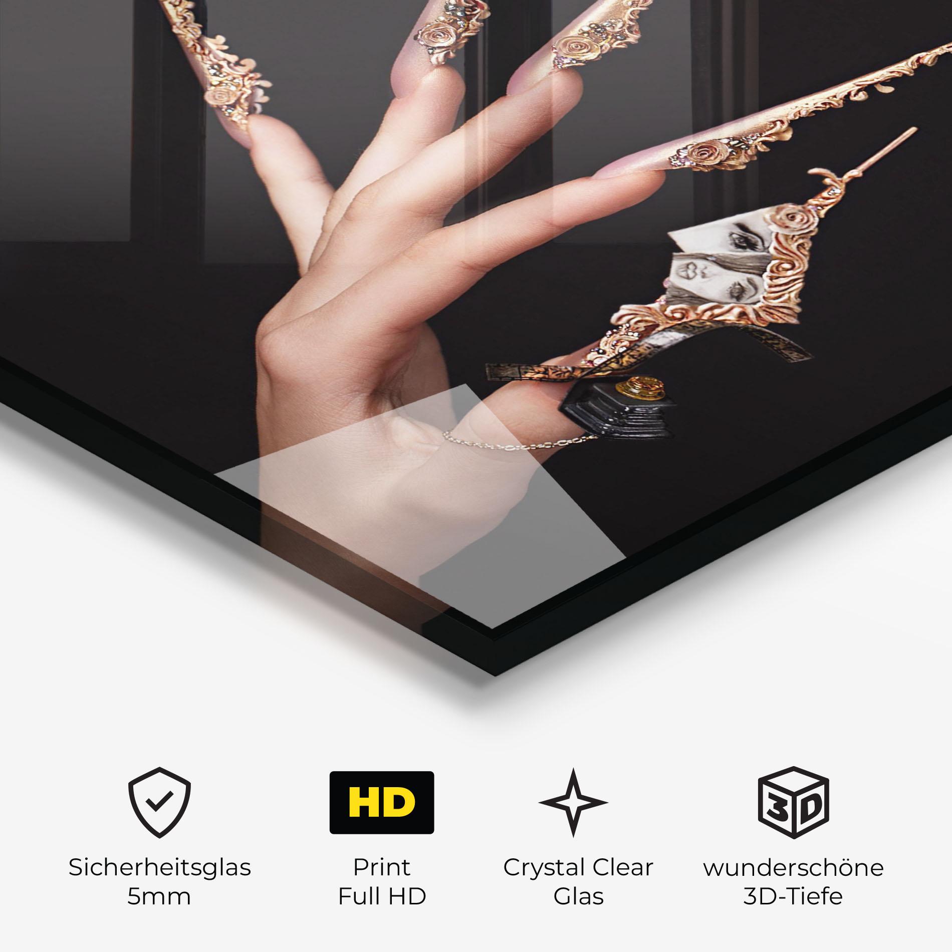 Glasbild Creative Manicure mockup 3