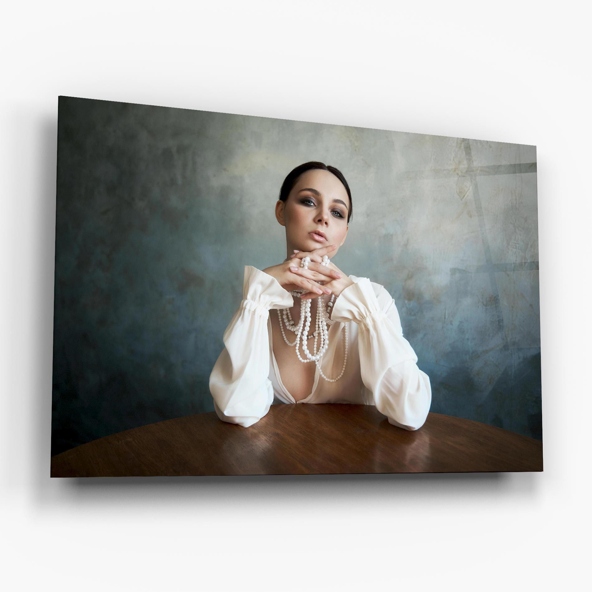 Girl White Pearls mockup 6