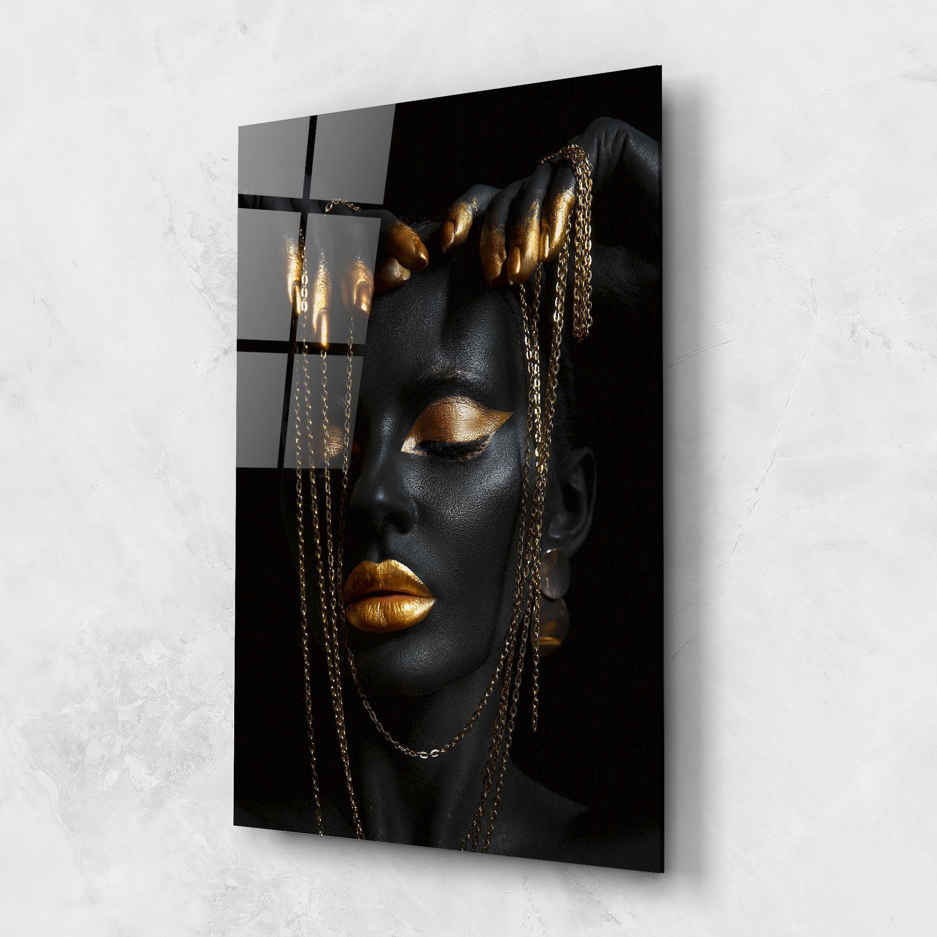 Glasbild Black Gold Chain Makeup mockup 1