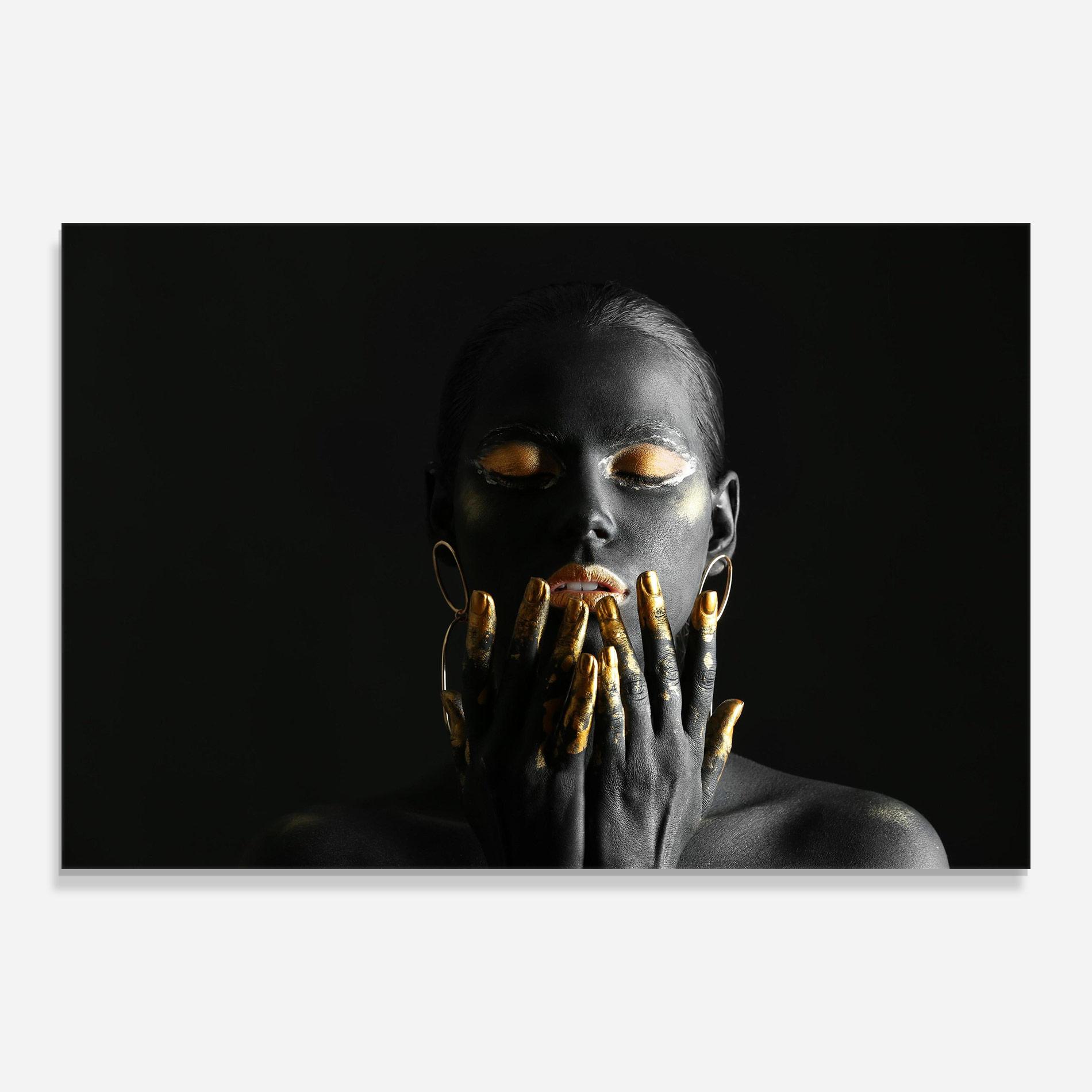 Glasbild Black Golden Makeup mockup 0