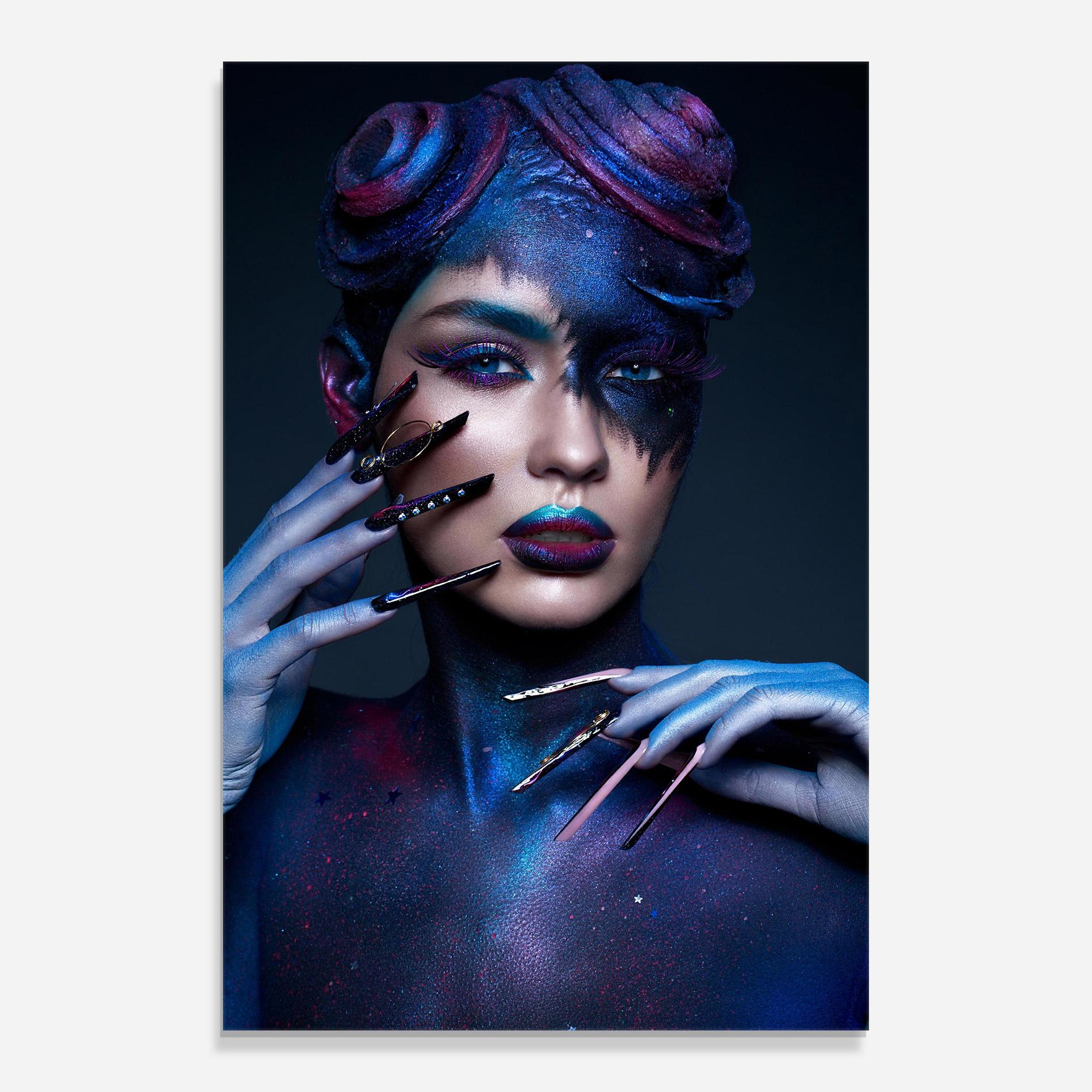 Glasbild Galaxy Hair Girl mockup 0