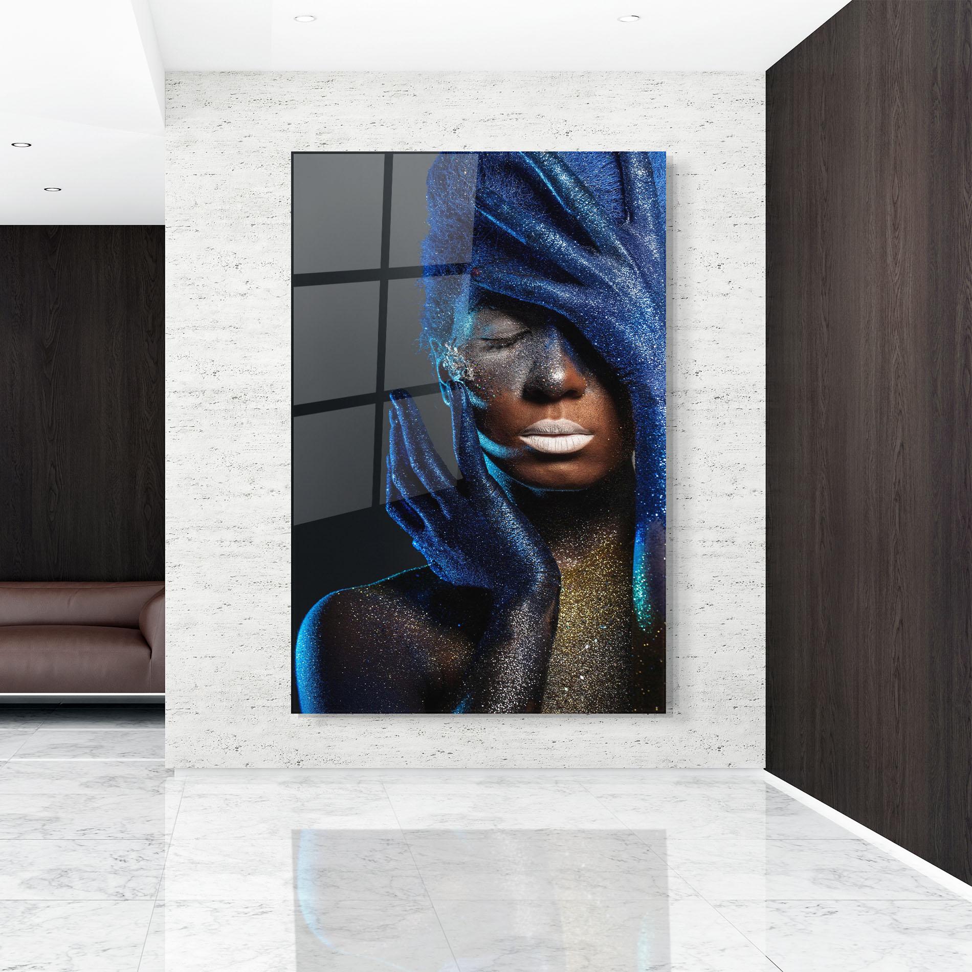 Glasbild Blue Hair Hands mockup 9