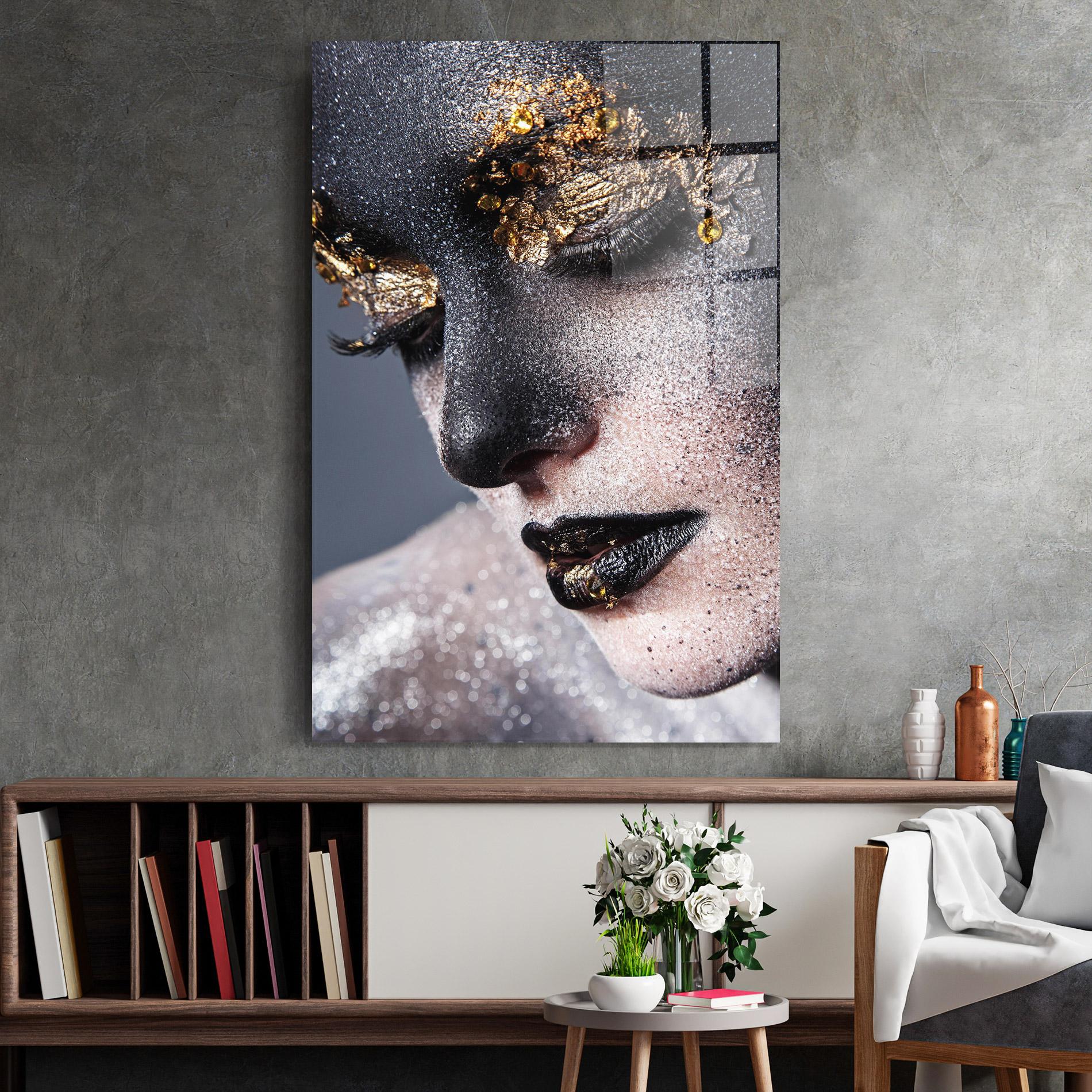 Glasbild Beautiful Gold Artistic Makeup mockup 2