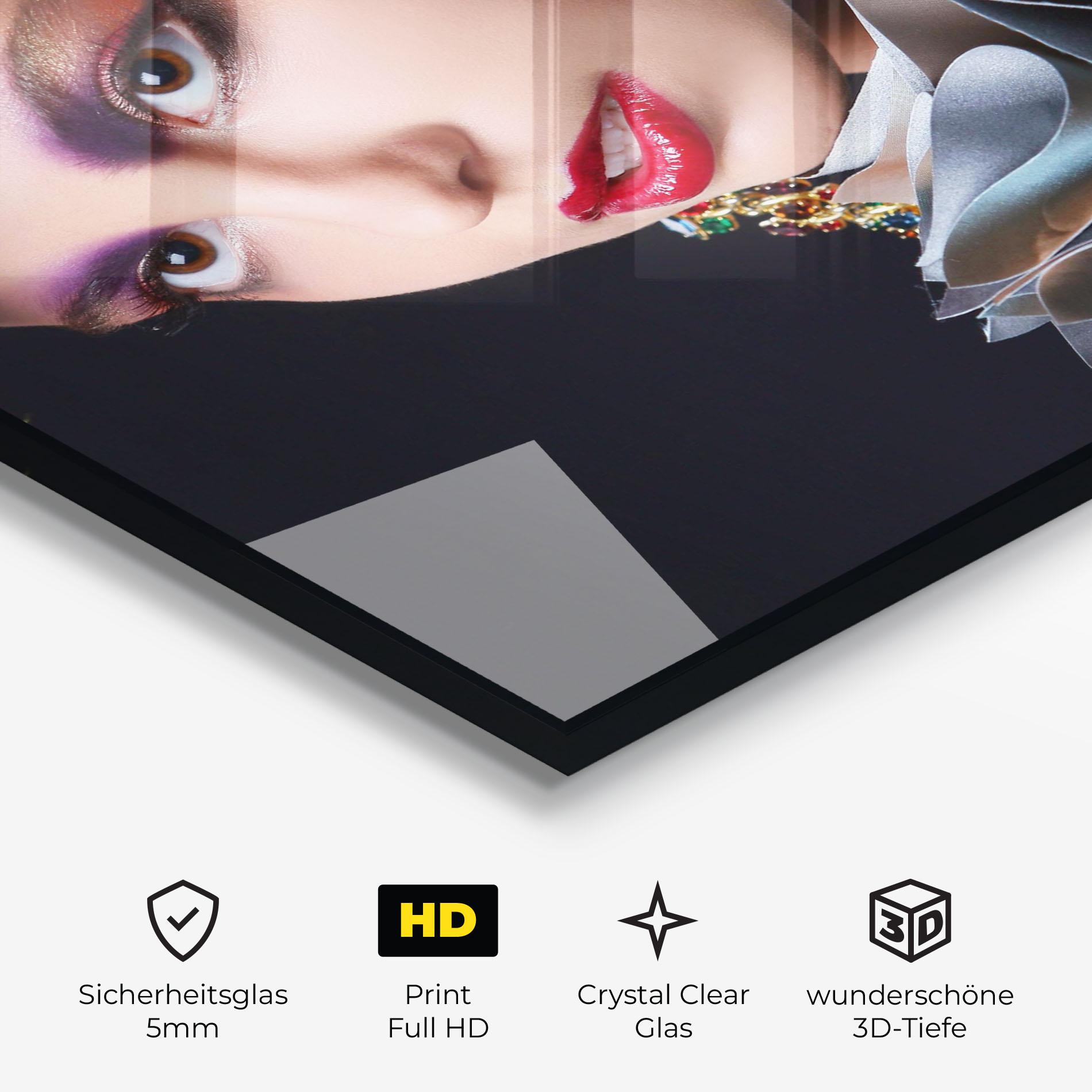 Glasbild Big Eyes Makeup mockup 3