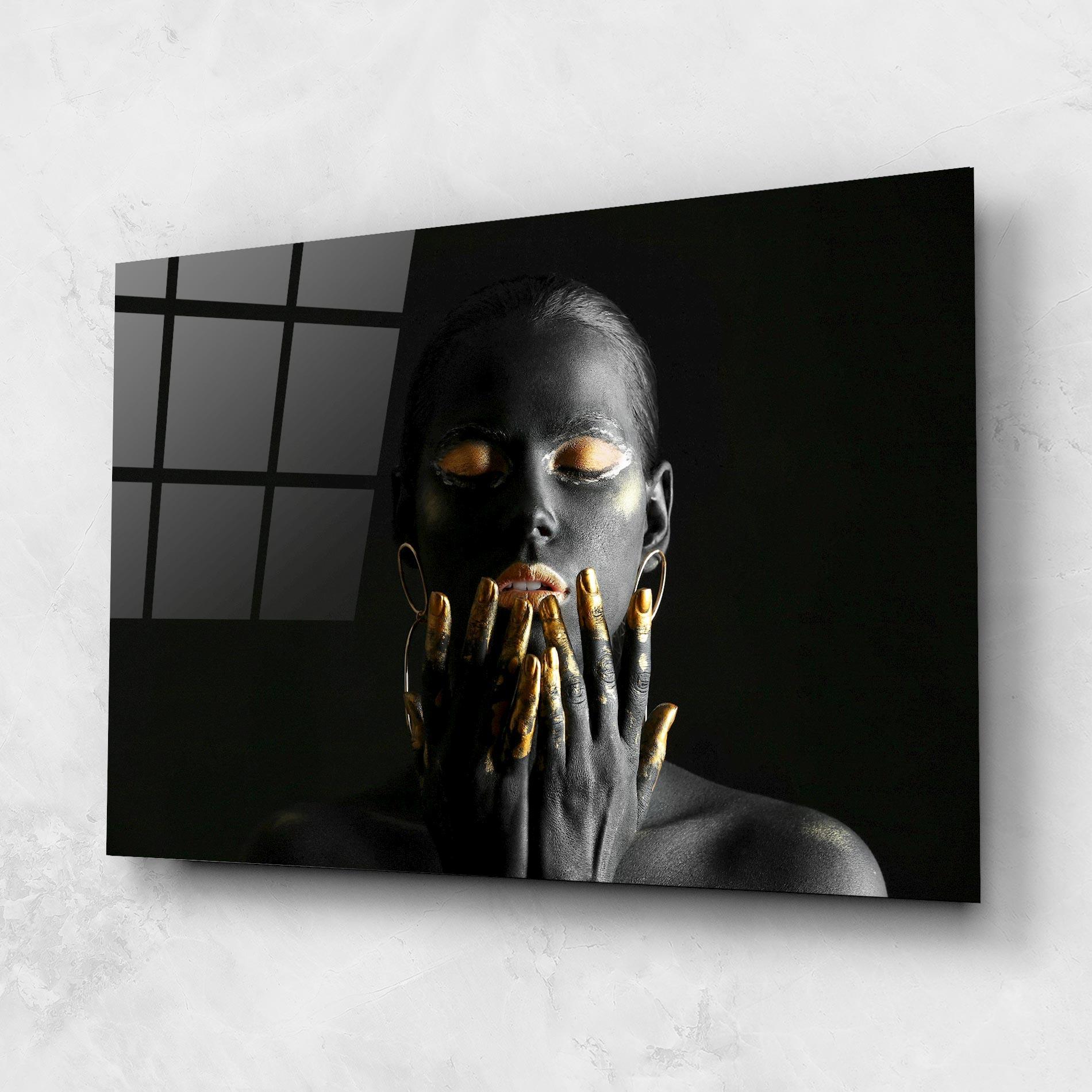 Glasbild Black Golden Makeup mockup 1