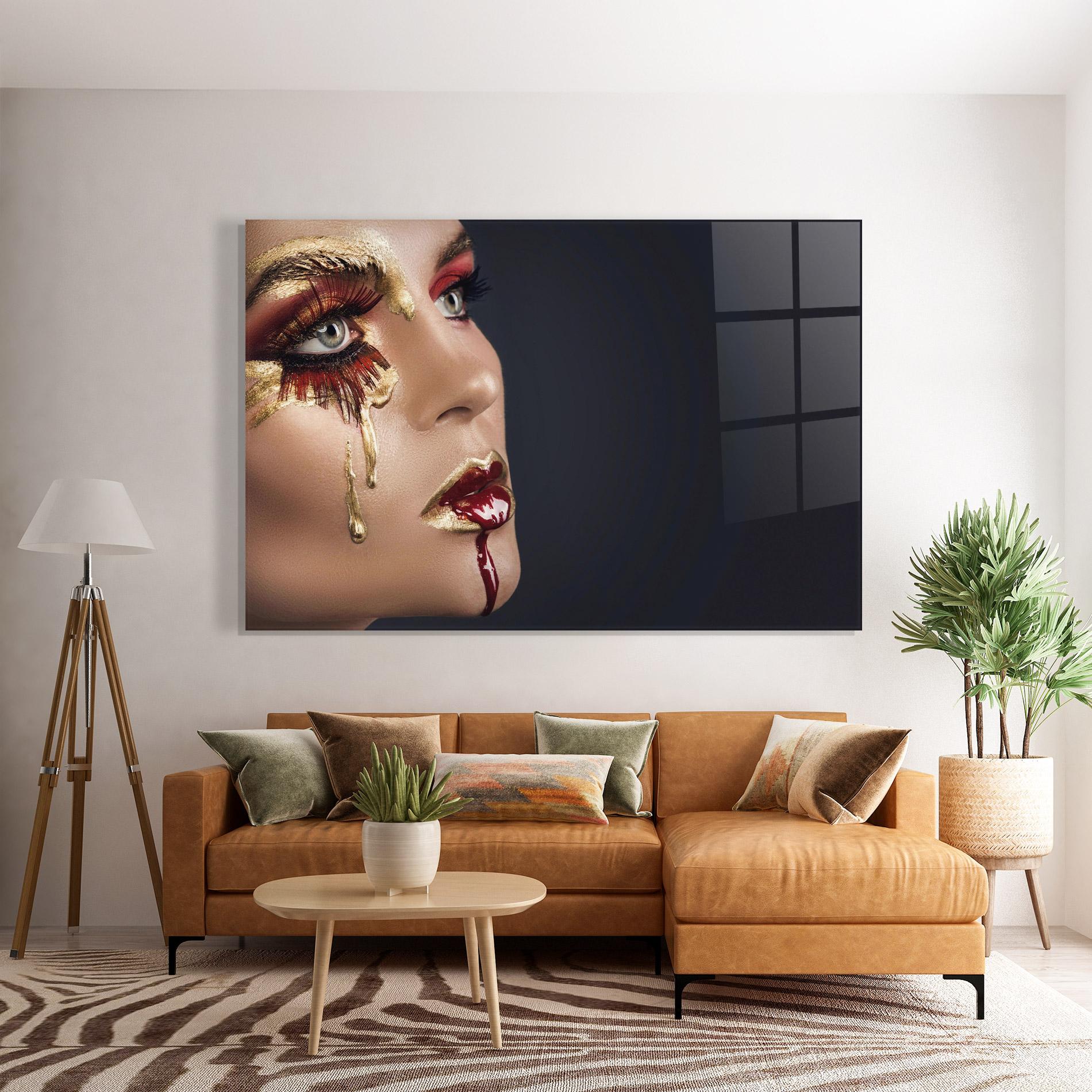 Glasbild Gold Bloody Lips Makeup mockup 7