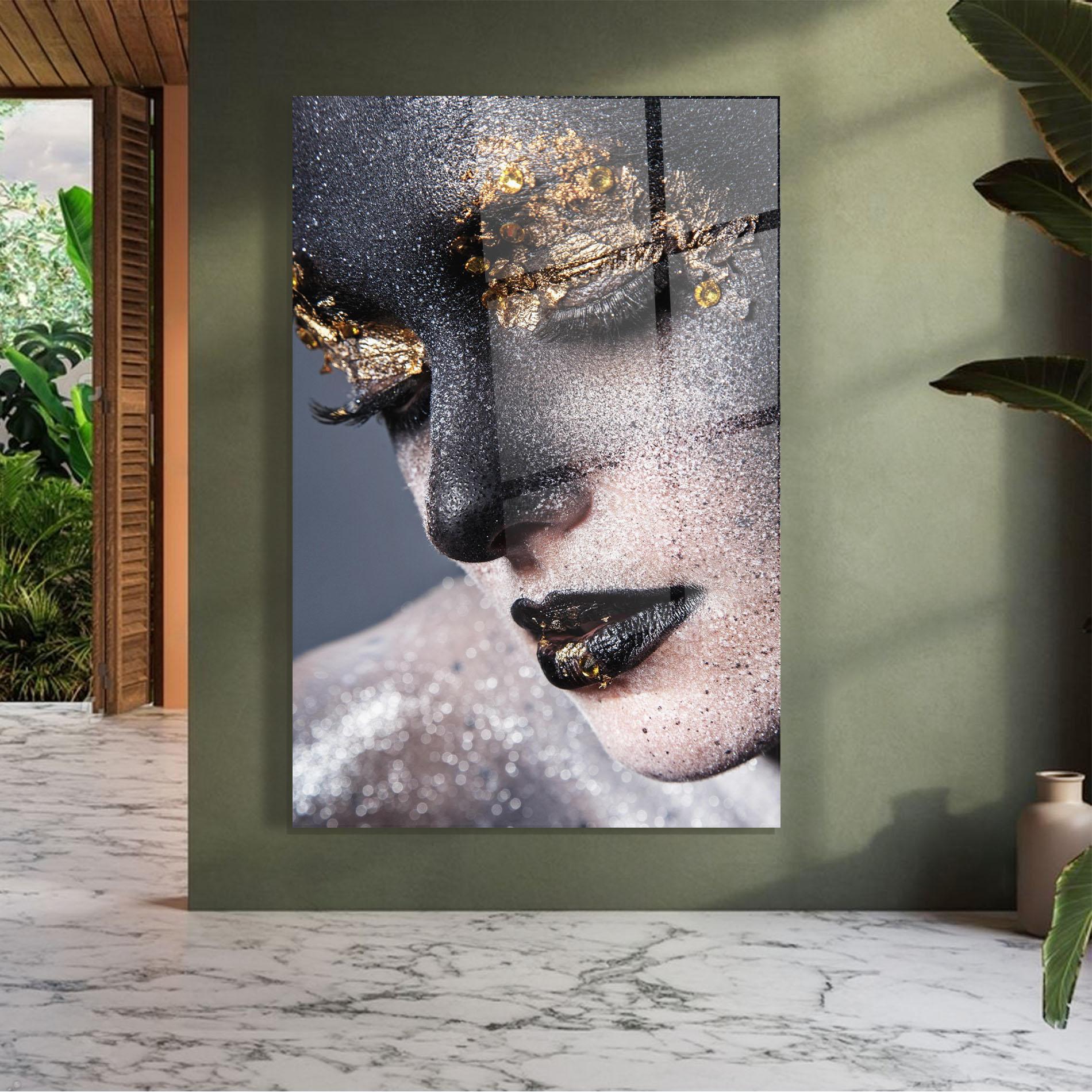 Glasbild Beautiful Gold Artistic Makeup mockup 7
