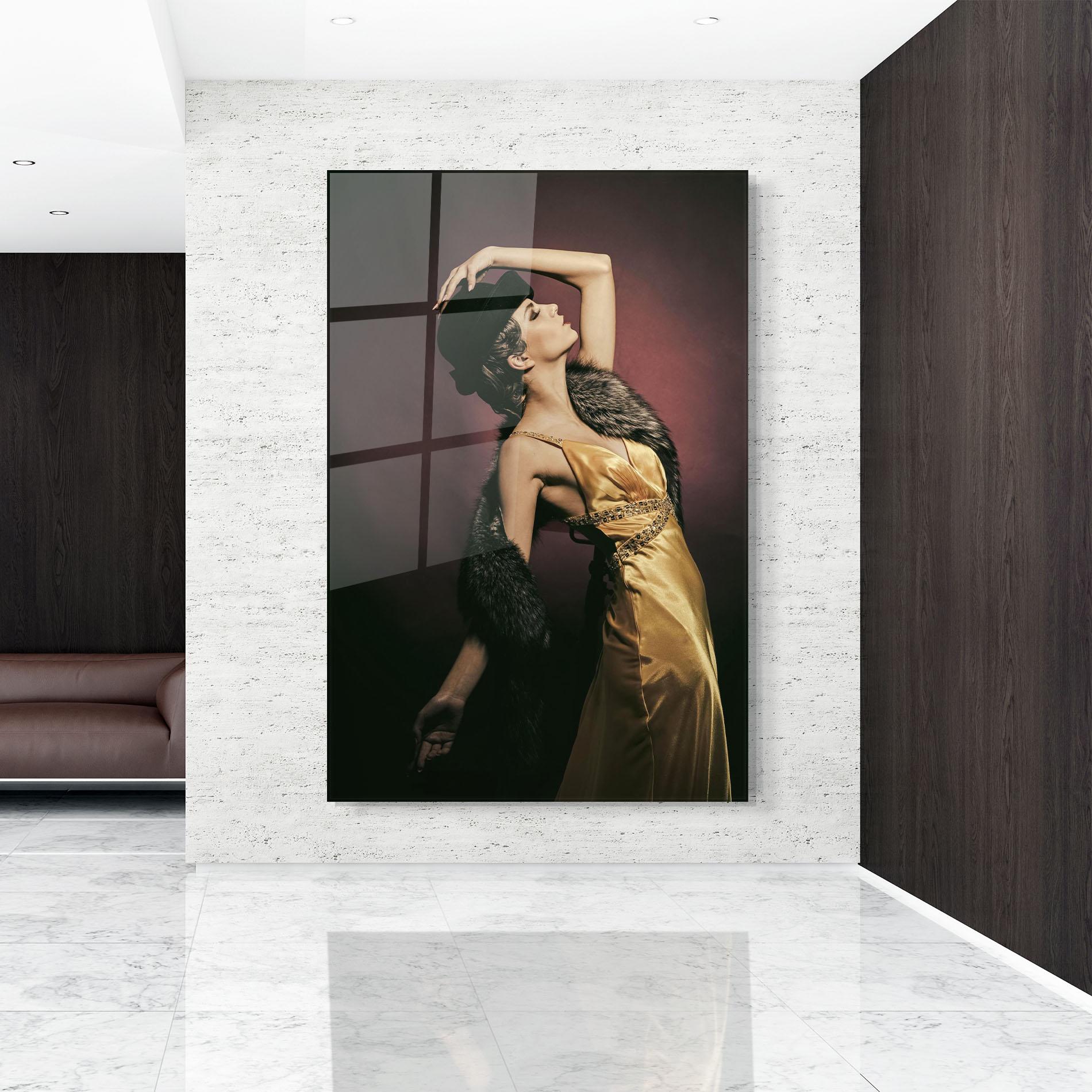 Glasbild Dancing Vintage Clothes mockup 9