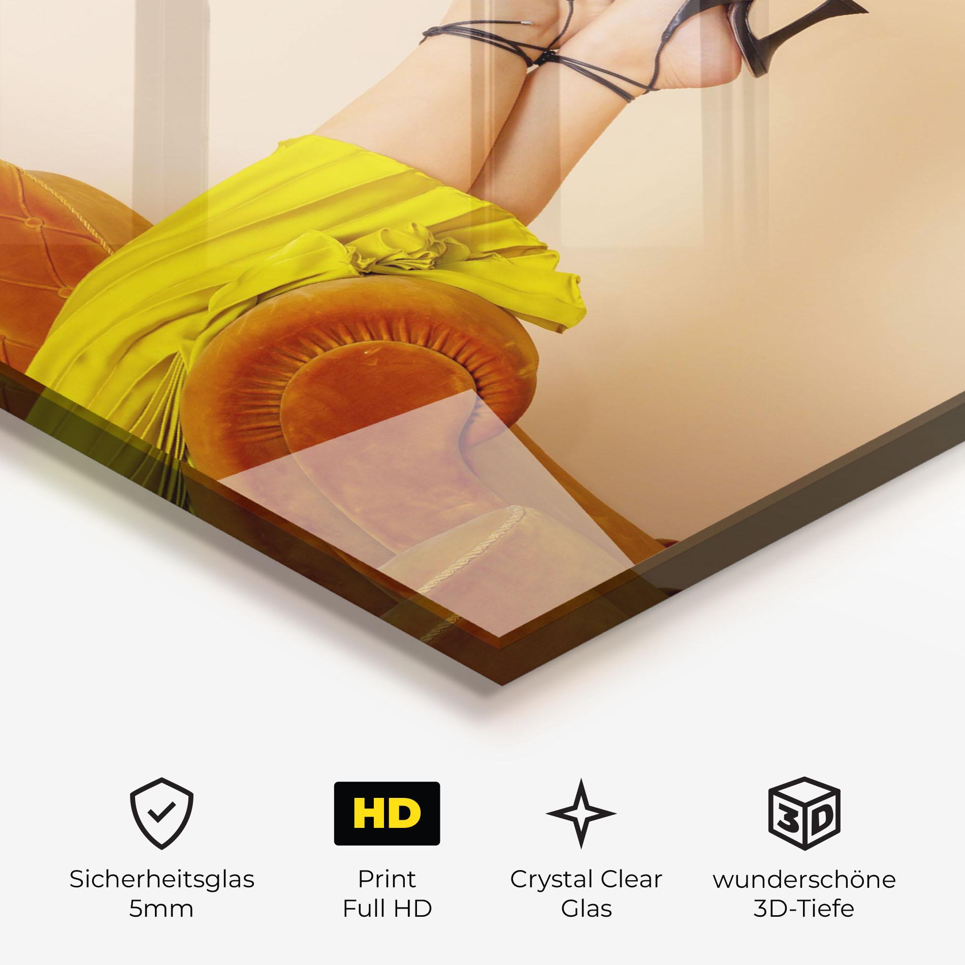 Glasbild Black Heals On Cream mockup 3