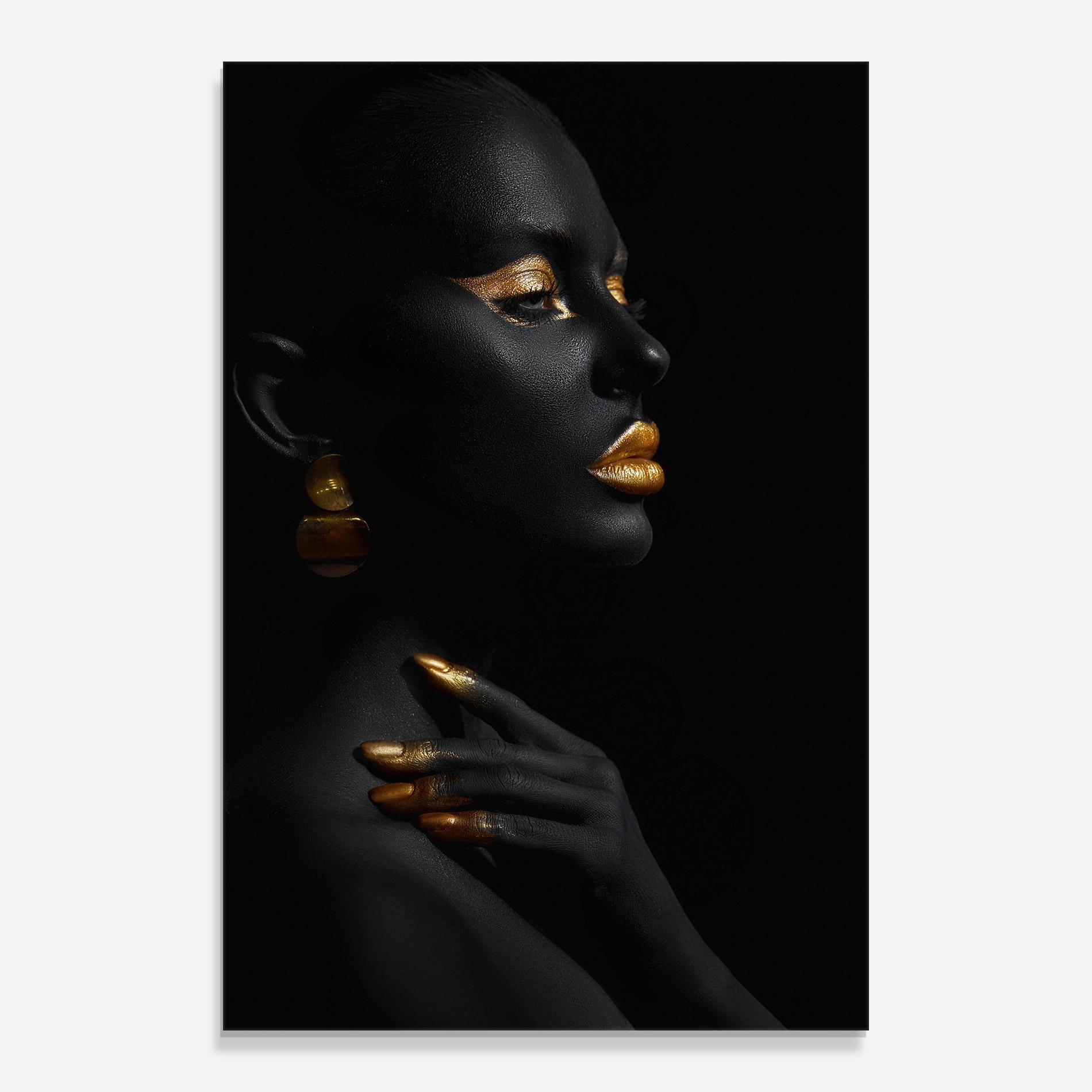 Glasbild Lips Gold Eyelids mockup 0