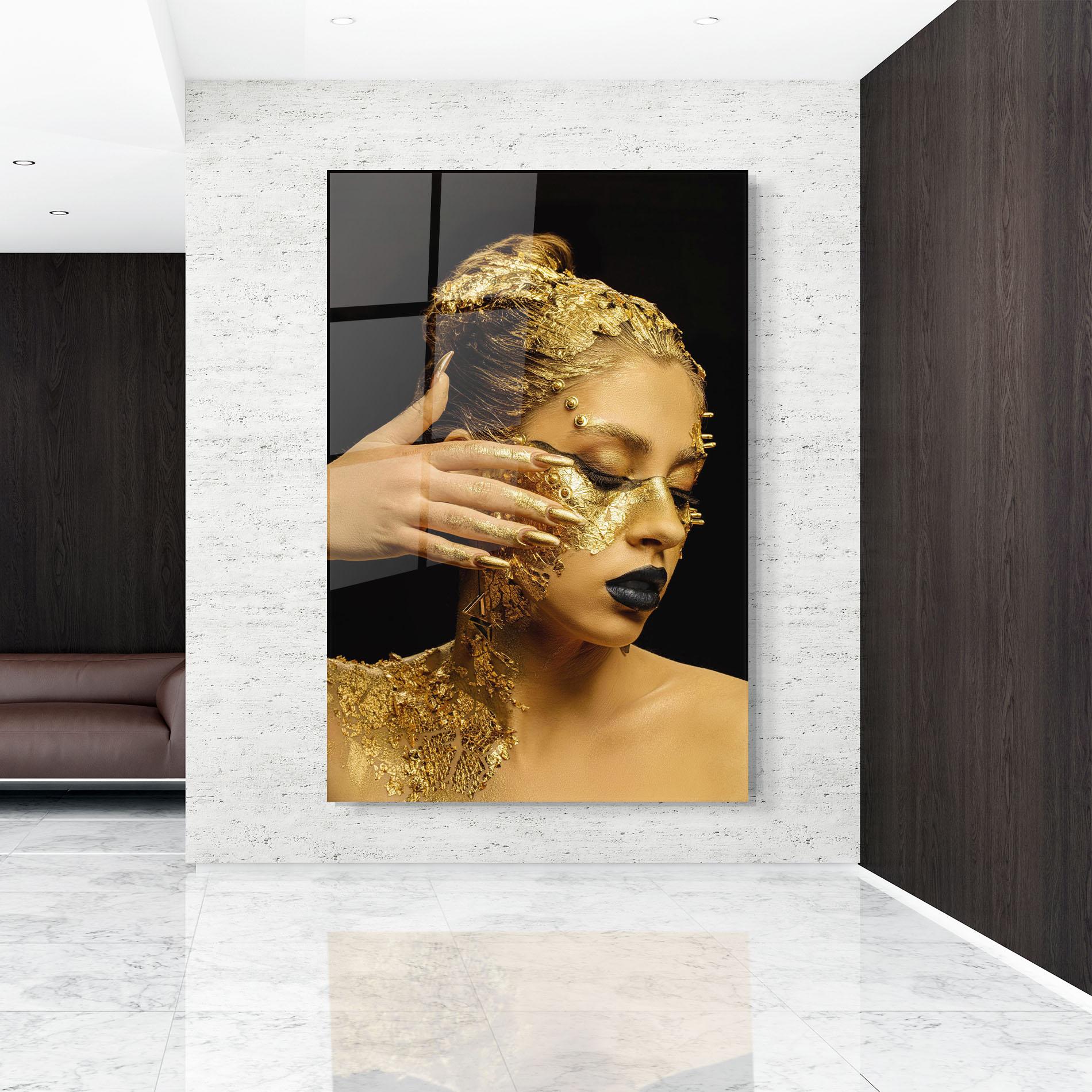 Glasbild Festive Golden Makeup mockup 9